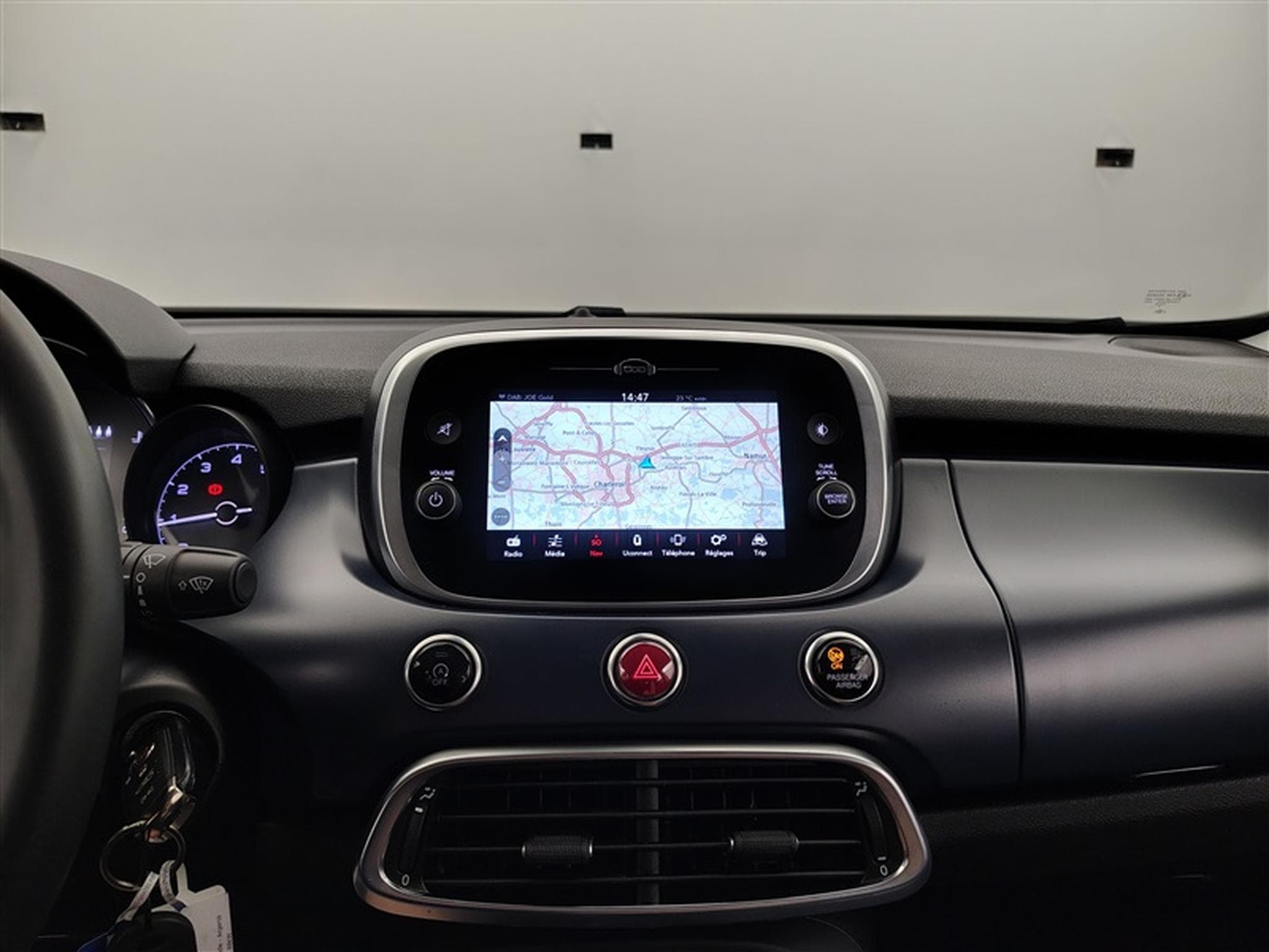 Fiat 500X 1.0 FireFly 120 NAVI / CLIM / TEL (2023) - Foto 11