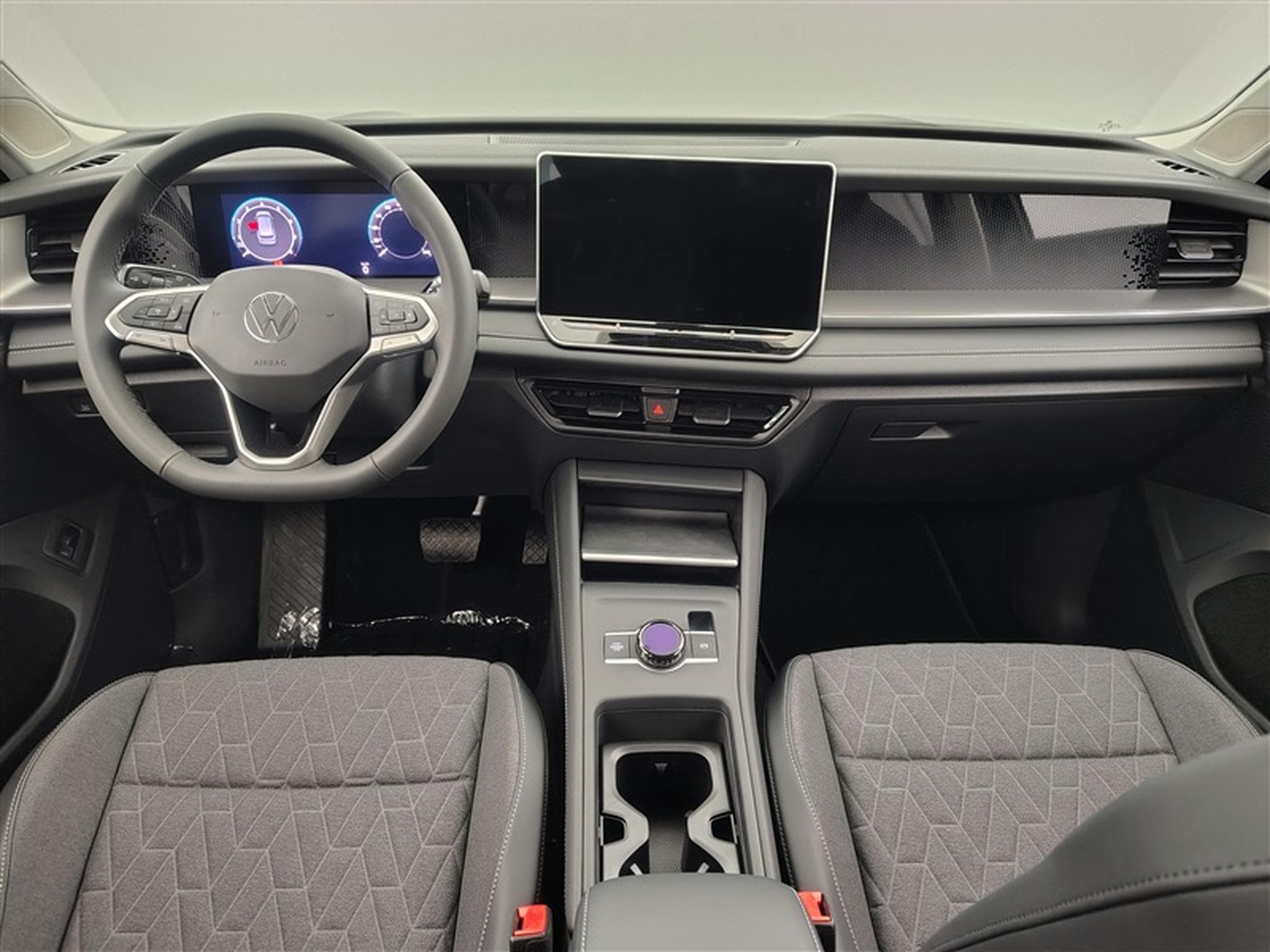 VW Tayron 1.5 e-TSi 150cv DSG 30Years 7pl. CARPLAY / FULL LED (2026) - Photo 8