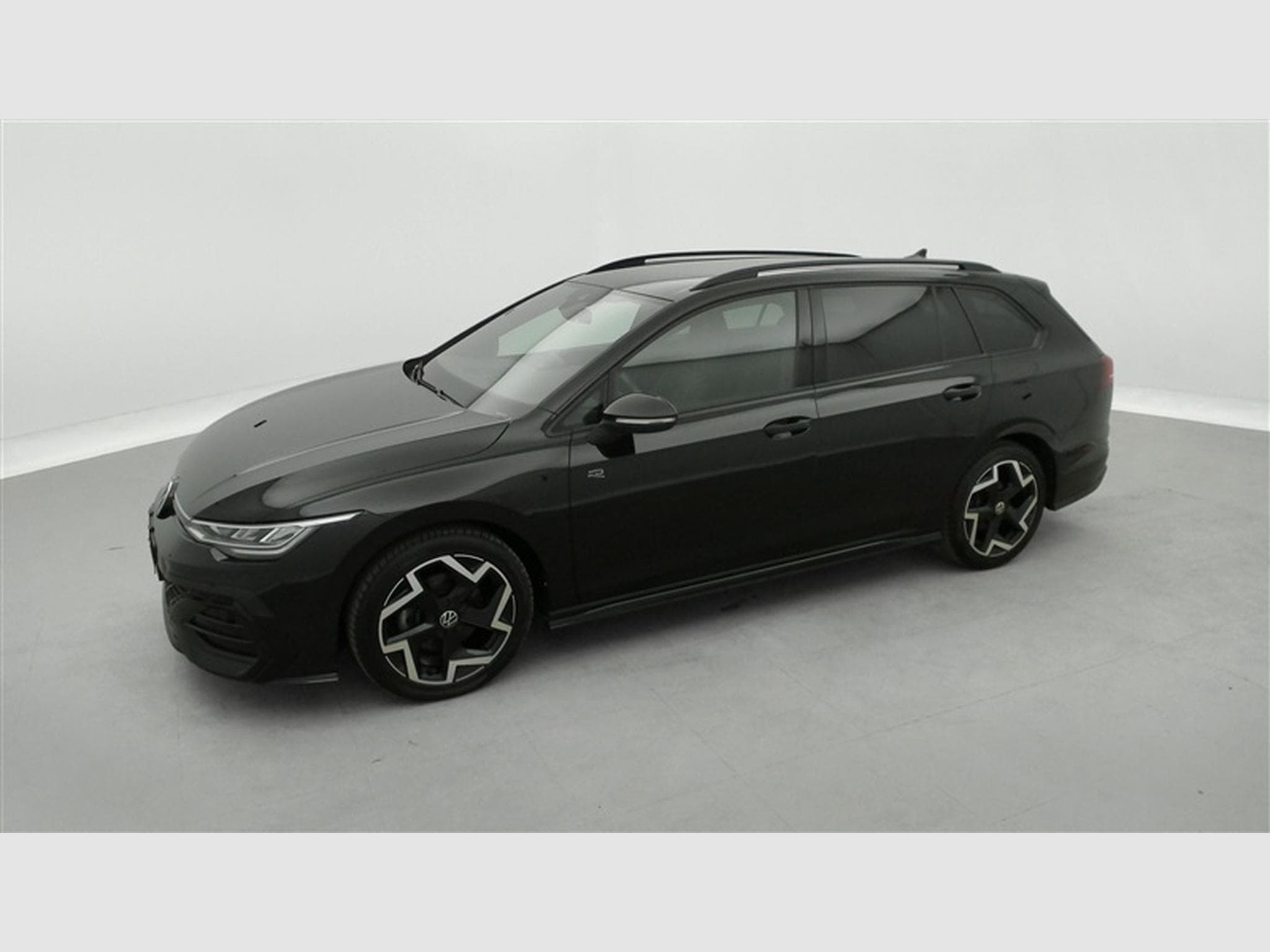 VW Golf 1.5 eTSI 150cv R-Line CARPLAY / FULL LED / CAMERA / JA 17" (2025) - Photo 21