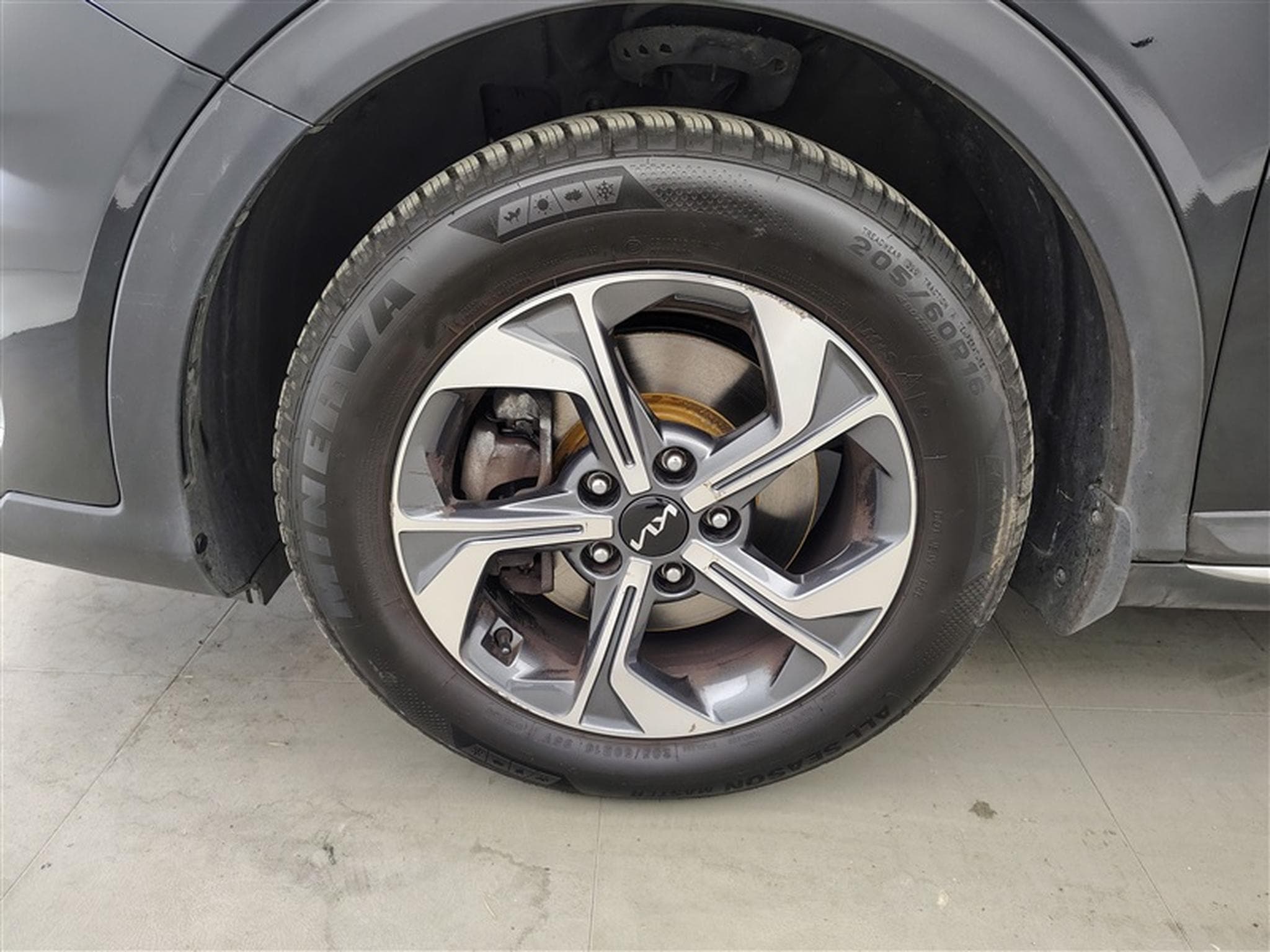 Kia XCeed 1.0 T-GDi Pulse NAVI 8" / FULL LED / CAMERA / JA 16" (2022) - Photo 6