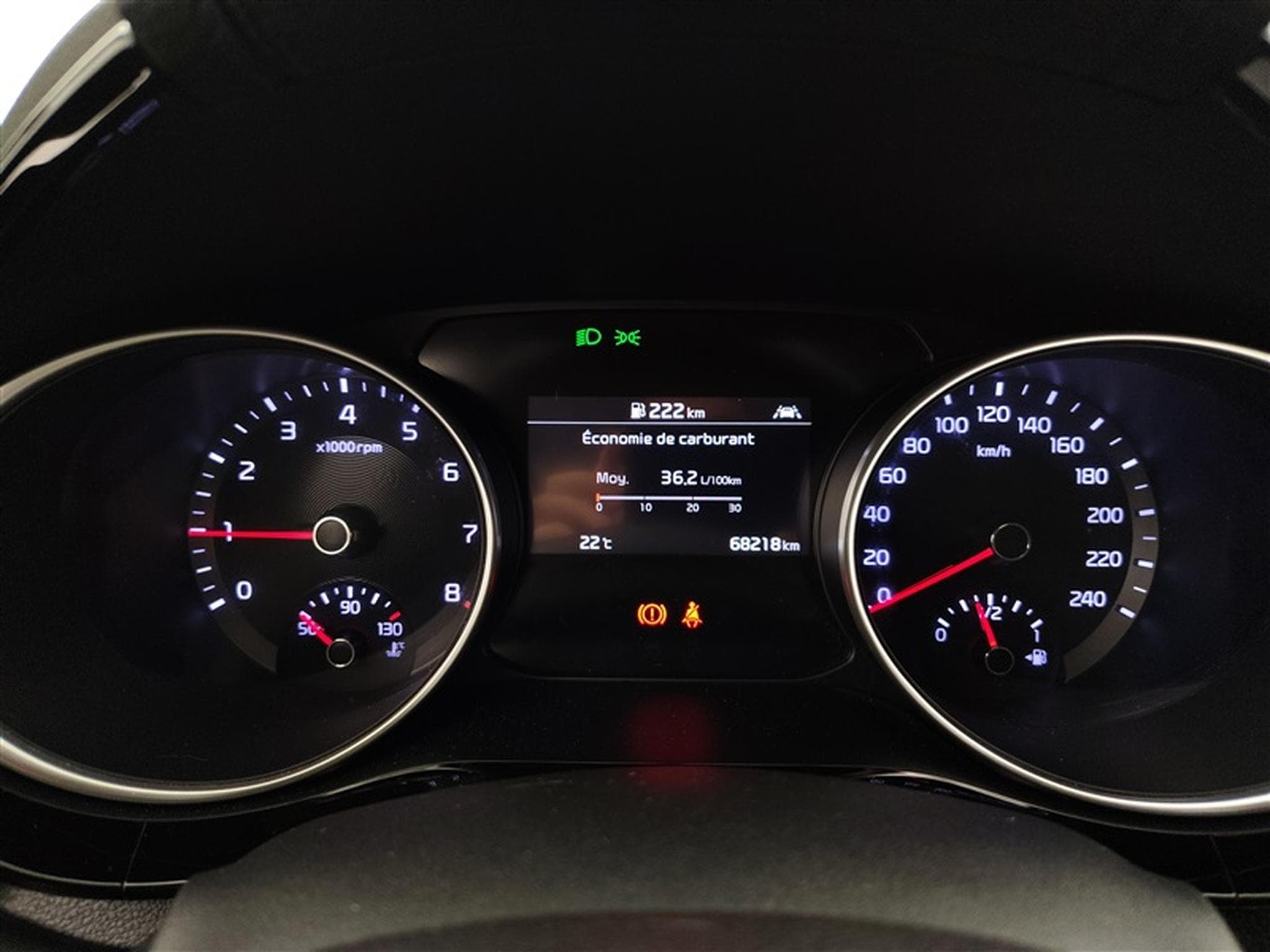 Kia XCeed 1.0 T-GDi Pulse NAVI 8" / FULL LED / CAMERA / JA 16" (2022) - Photo 10