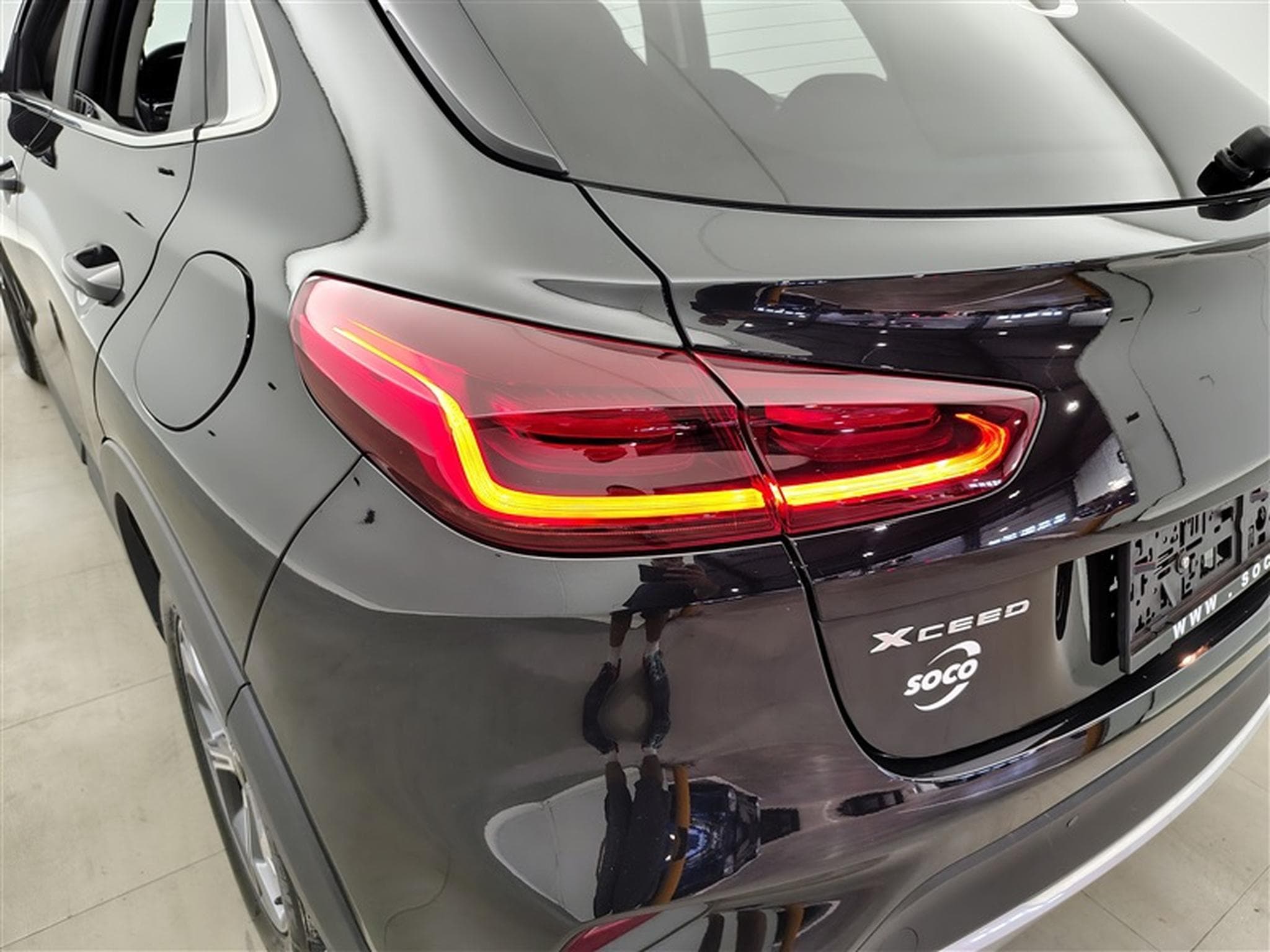 Kia XCeed 1.0 T-GDi Pulse NAVI 8" / FULL LED / CAMERA / JA 16" (2022) - Photo 16