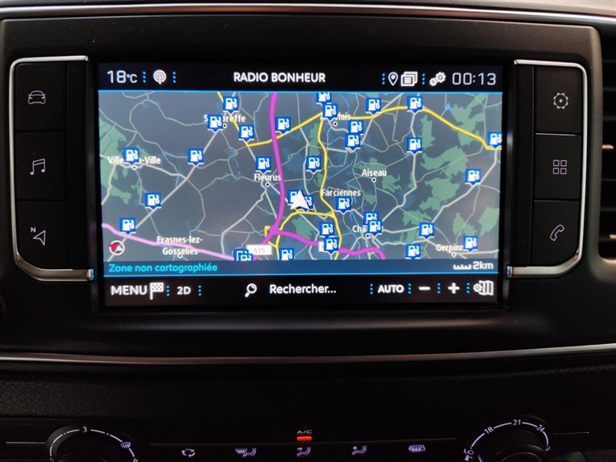 Peugeot Expert 2.0 BlueHDi L3 NAVI / CLIM / TEL (2022) - Foto 11