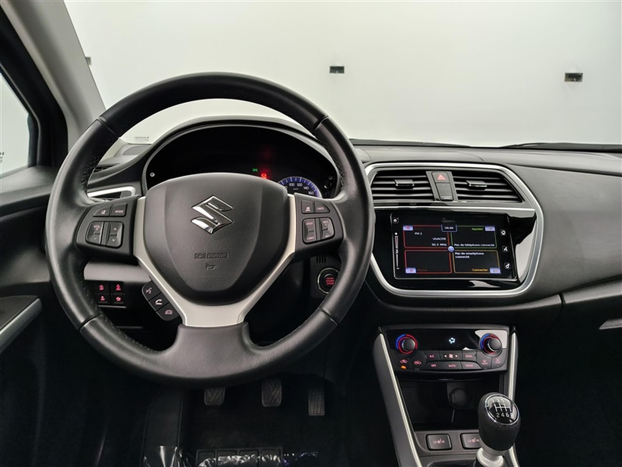 Suzuki S-Cross 1.4 Turbo Hybrid GL+ (2021) - Foto 9