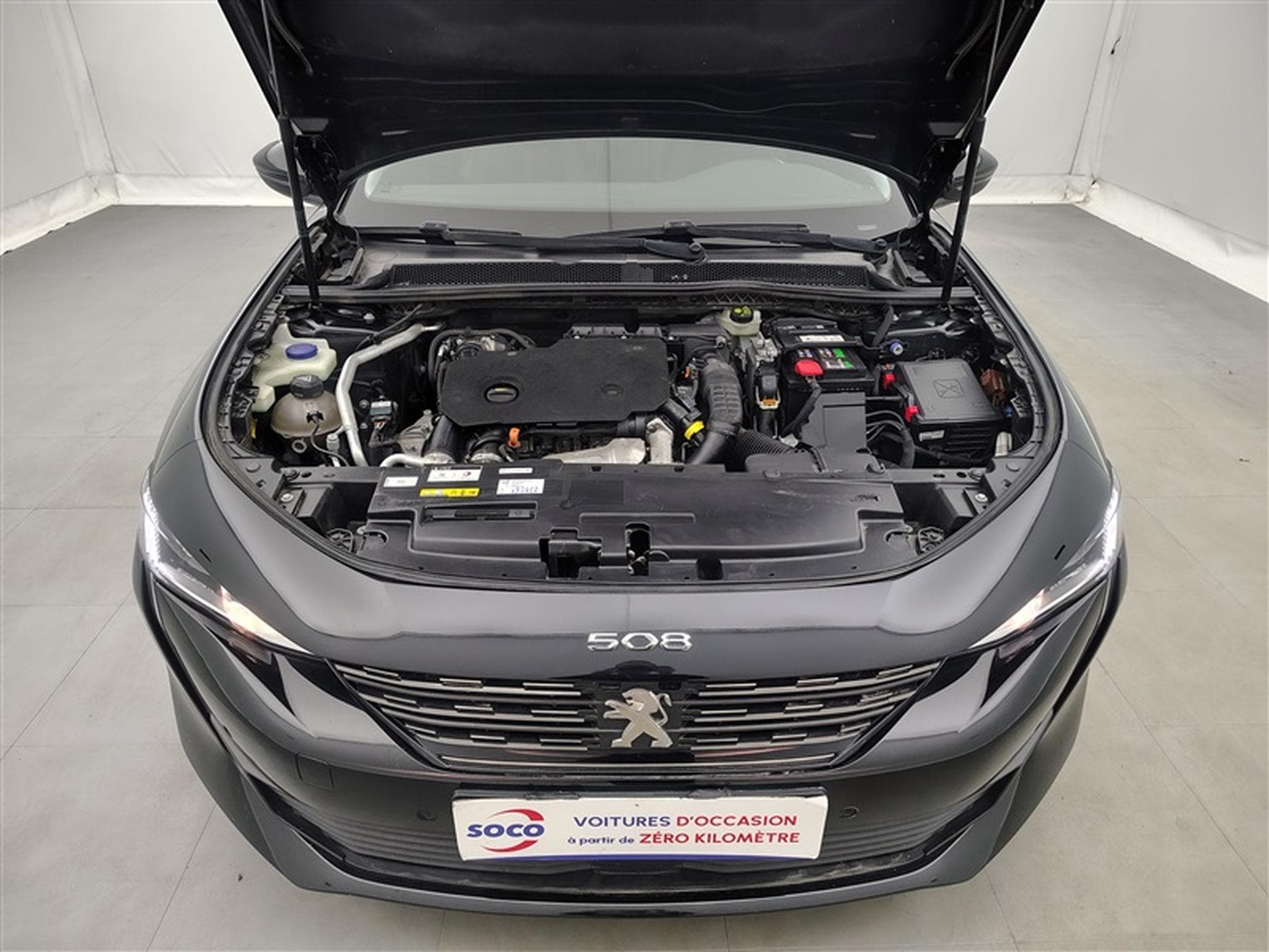 Peugeot 508 1.5 BlueHDi Allure Pack EAT8 NAVI / S-CUIR (2021) - Foto 18