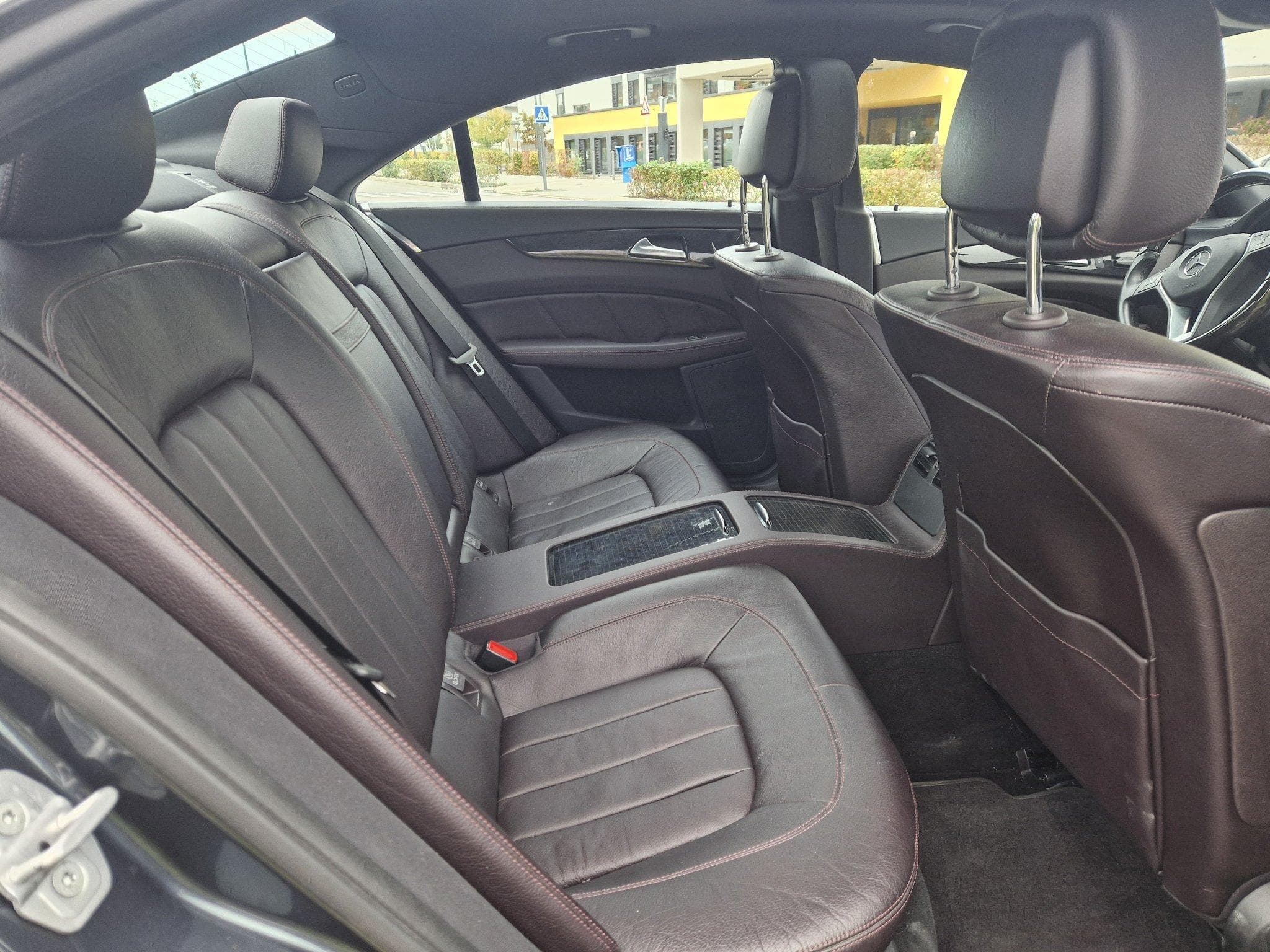 Mercedes CLS 350 (2011) - Photo 7