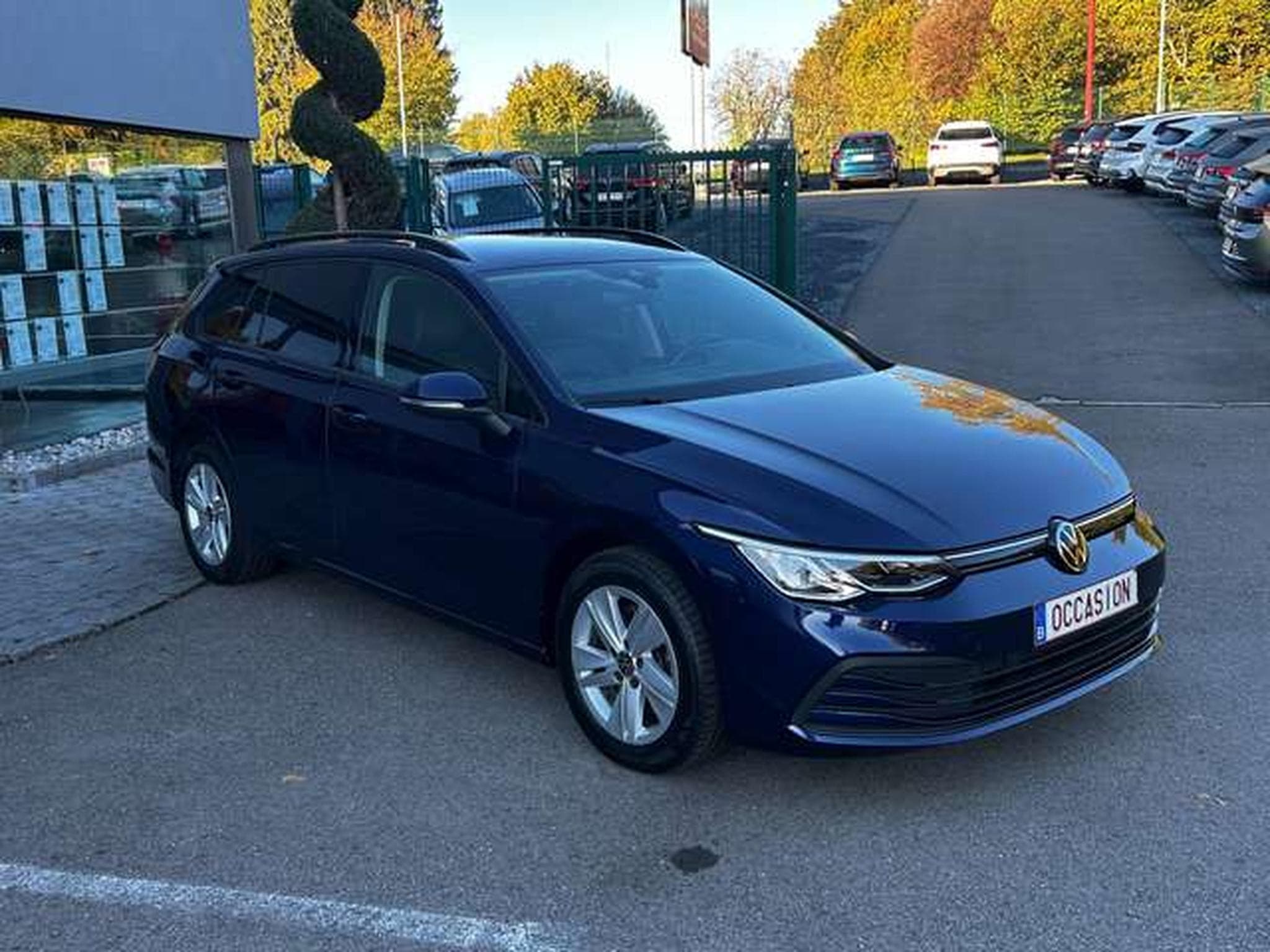 VW Golf 2.0 TDi LIFE BUSINESS PREMIUM DSG 7 (2024) - Photo 2