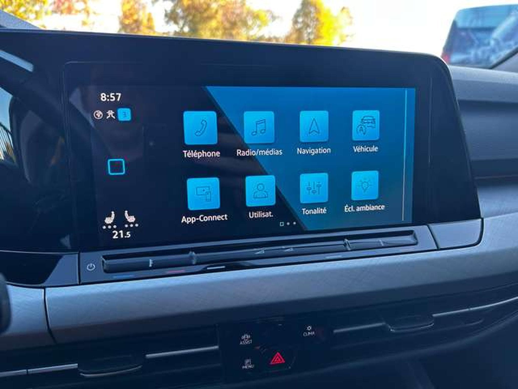 VW Golf 2.0 TDi LIFE BUSINESS PREMIUM DSG 7 (2024) - Photo 9