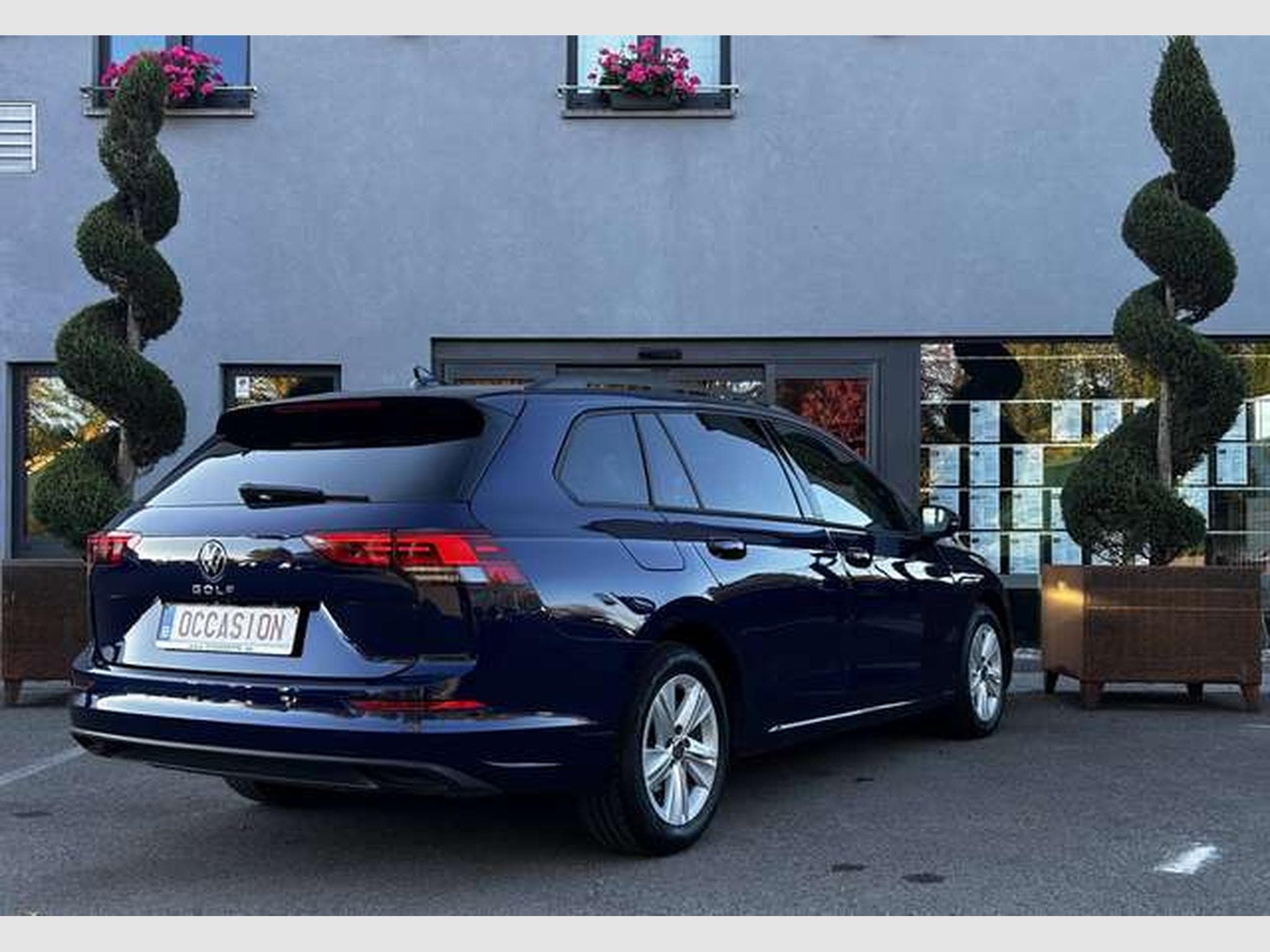 VW Golf 2.0 TDi LIFE BUSINESS PREMIUM DSG 7 (2024) - Photo 3