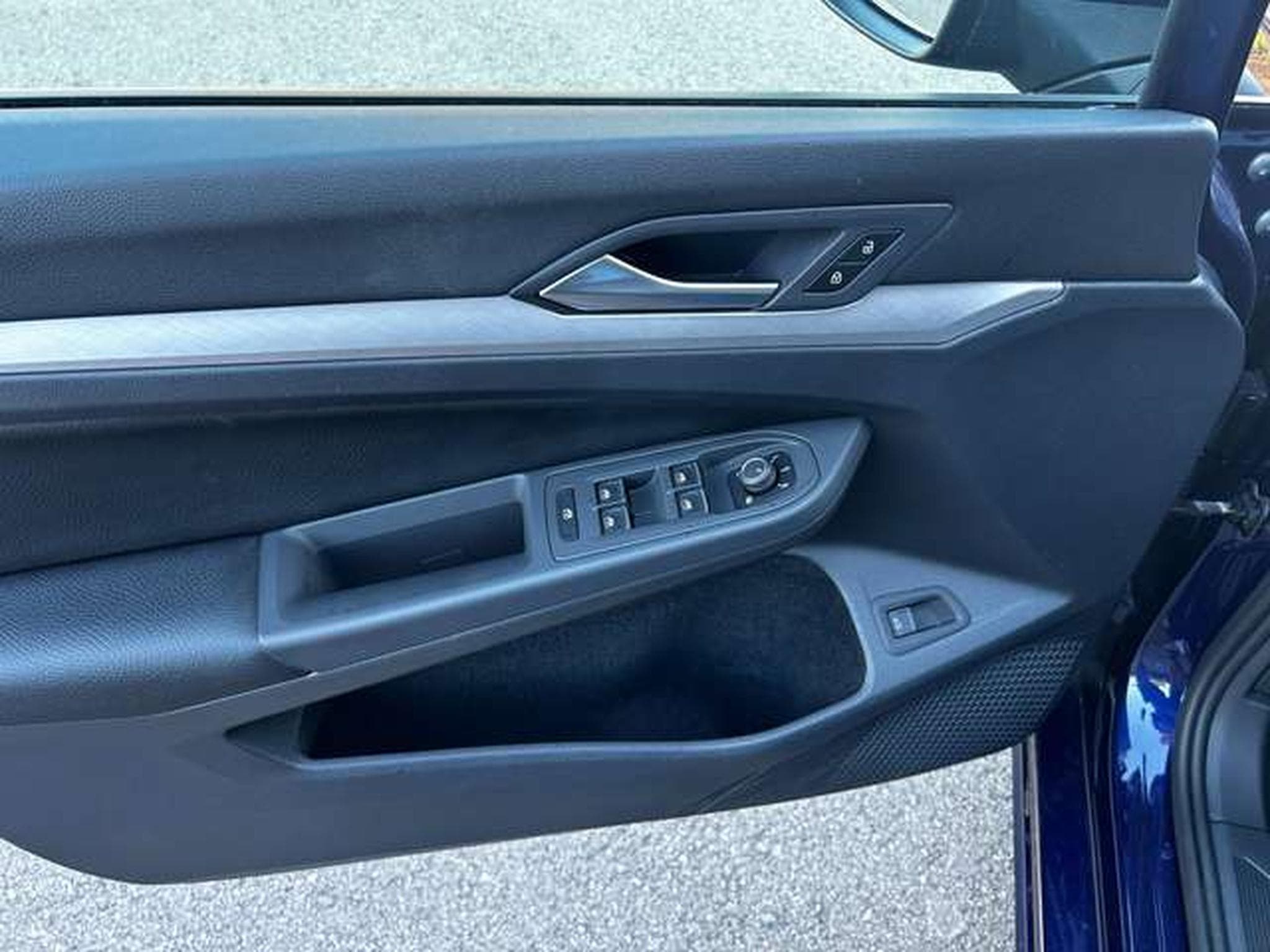 VW Golf 2.0 TDi LIFE BUSINESS PREMIUM DSG 7 (2024) - Photo 7