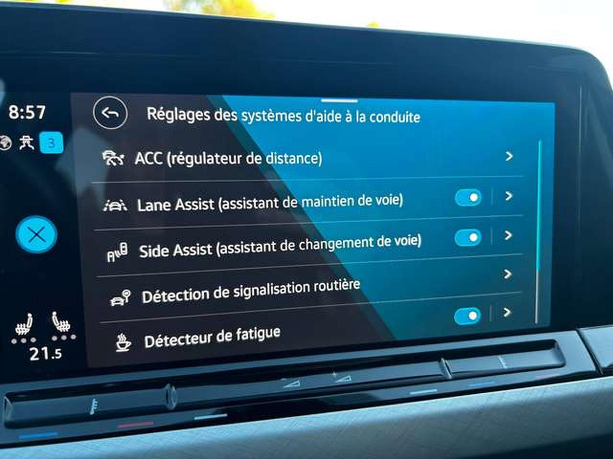 VW Golf 2.0 TDi LIFE BUSINESS PREMIUM DSG 7 (2024) - Photo 12