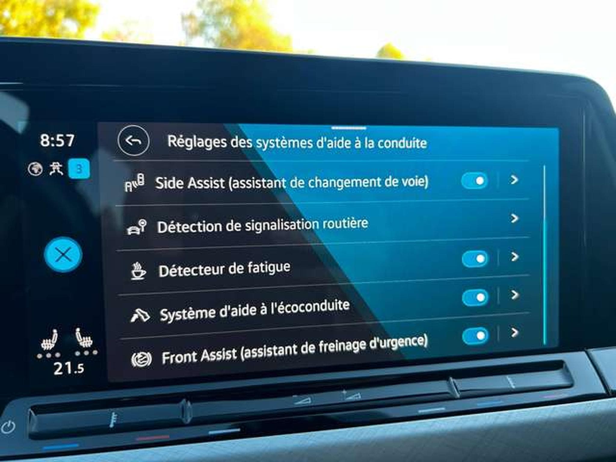 VW Golf 2.0 TDi LIFE BUSINESS PREMIUM DSG 7 (2024) - Photo 13