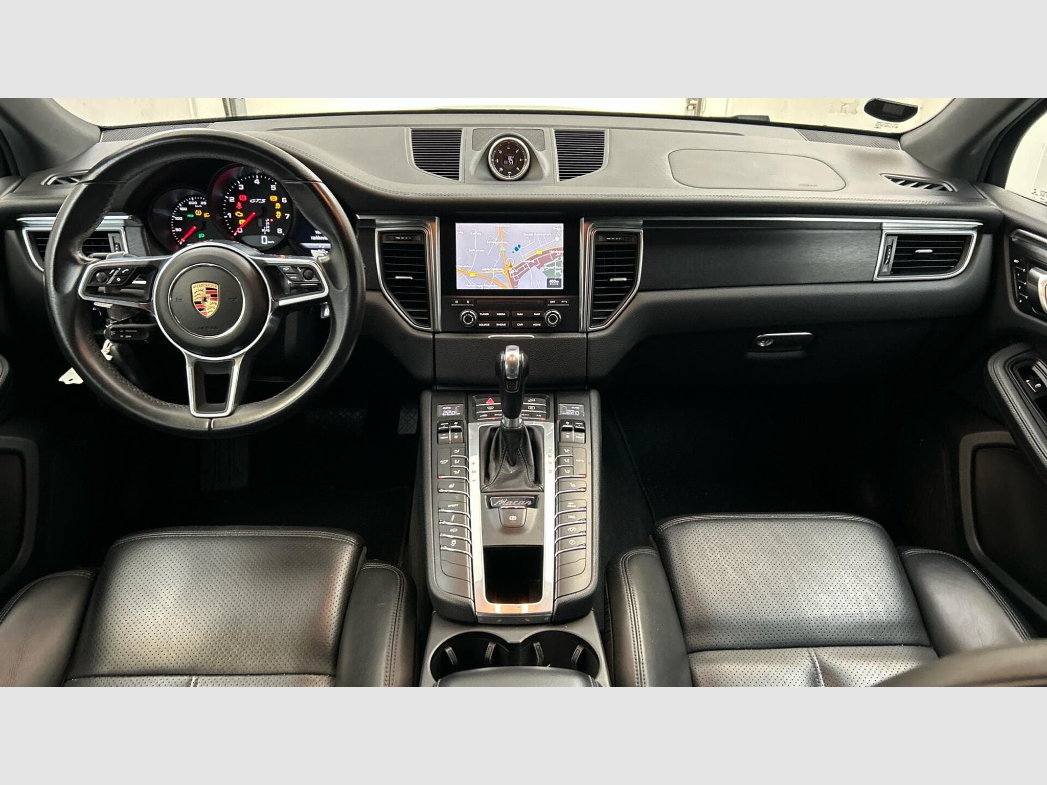 Porsche Macan Macan 3.0 V6 GTS, 2017 (2017) - Photo 2
