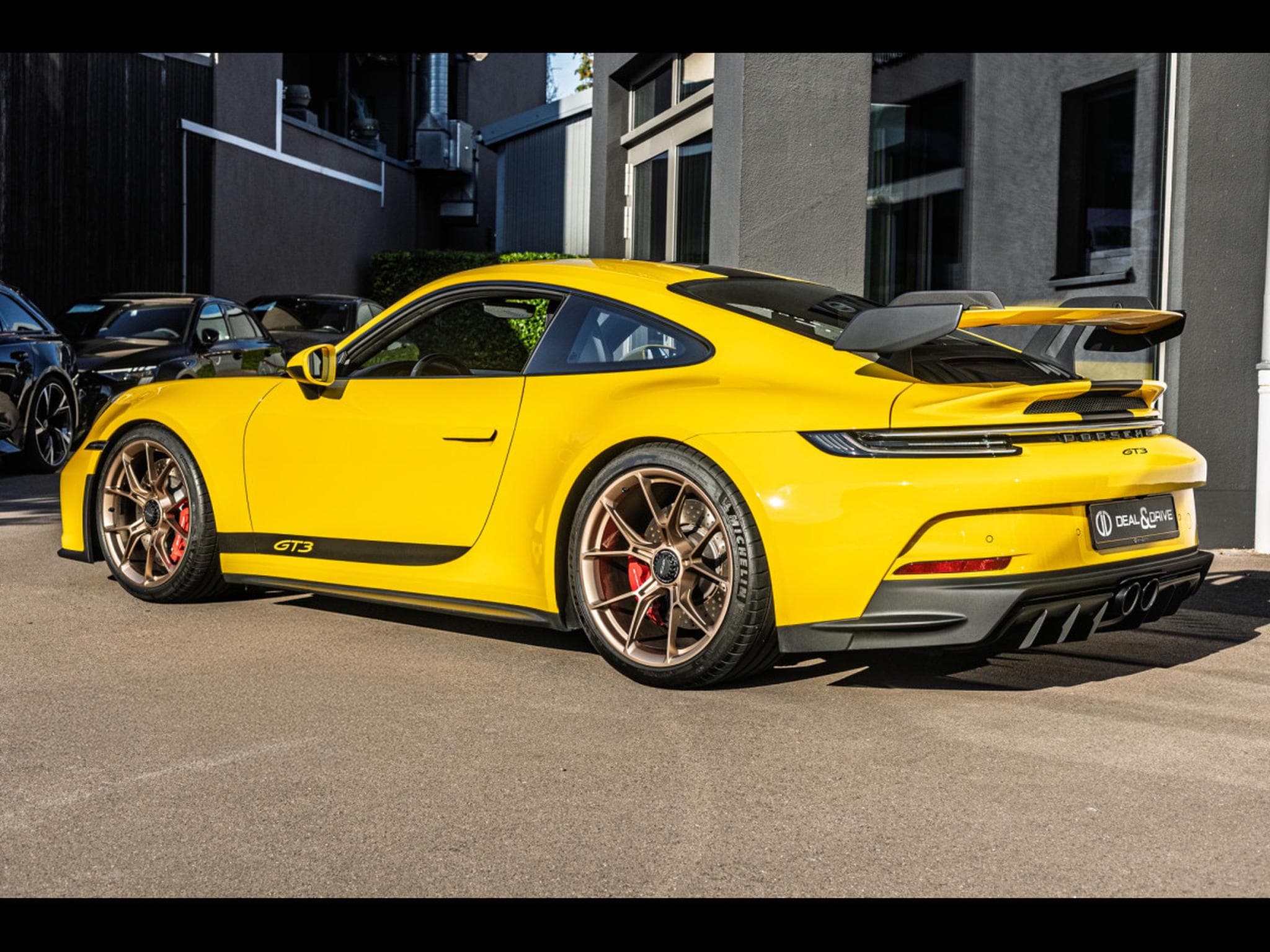 Porsche 911 (992.1) GT3 PDK - FULL PPF - RACING YELLOW (2023) - Photo 8