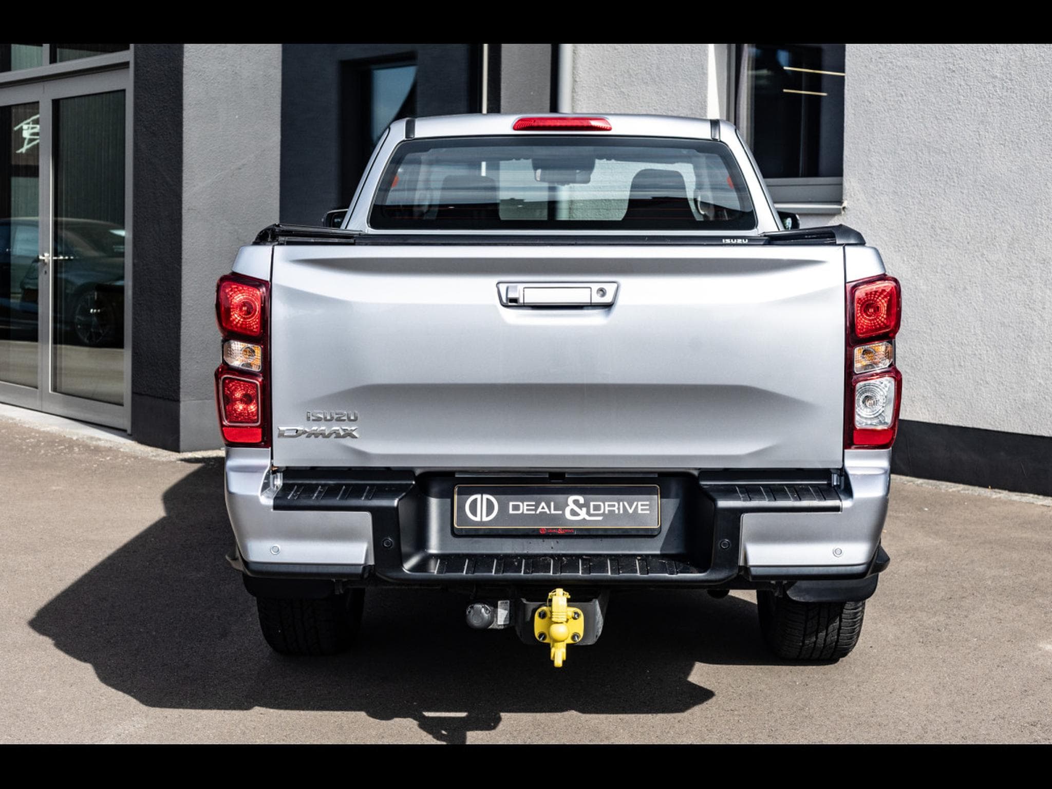 Isuzu D-Max 1.9 DDI EXTENDED CAB 164CH N60 BB + SPACE A/T (2025) - Photo 4