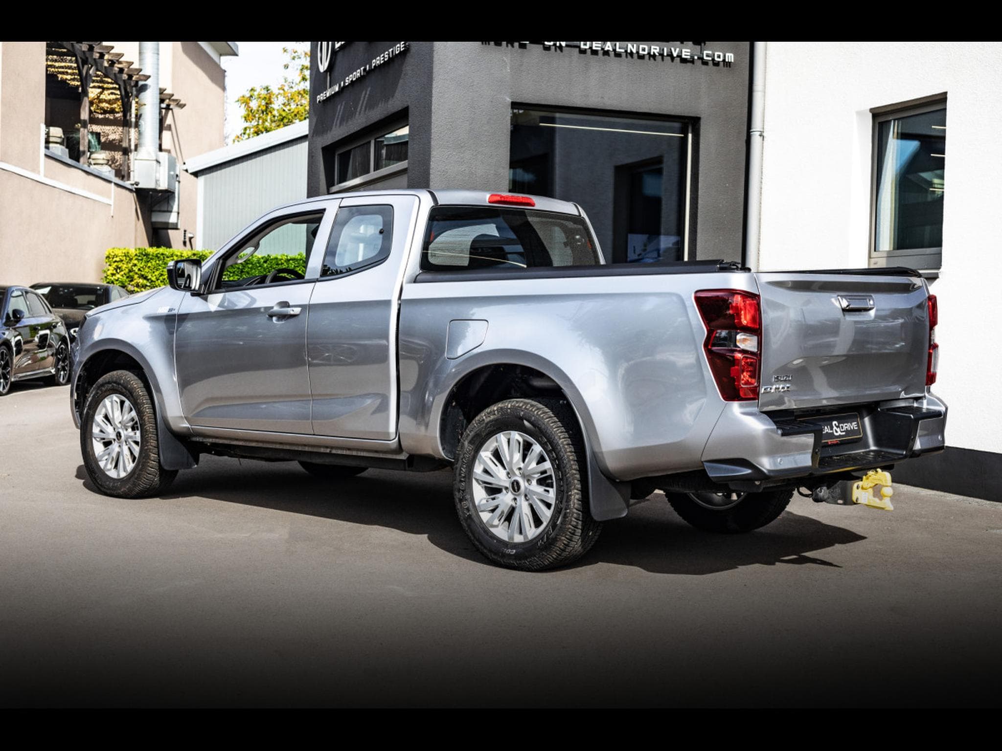 Isuzu D-Max 1.9 DDI EXTENDED CAB 164CH N60 BB + SPACE A/T (2025) - Photo 8