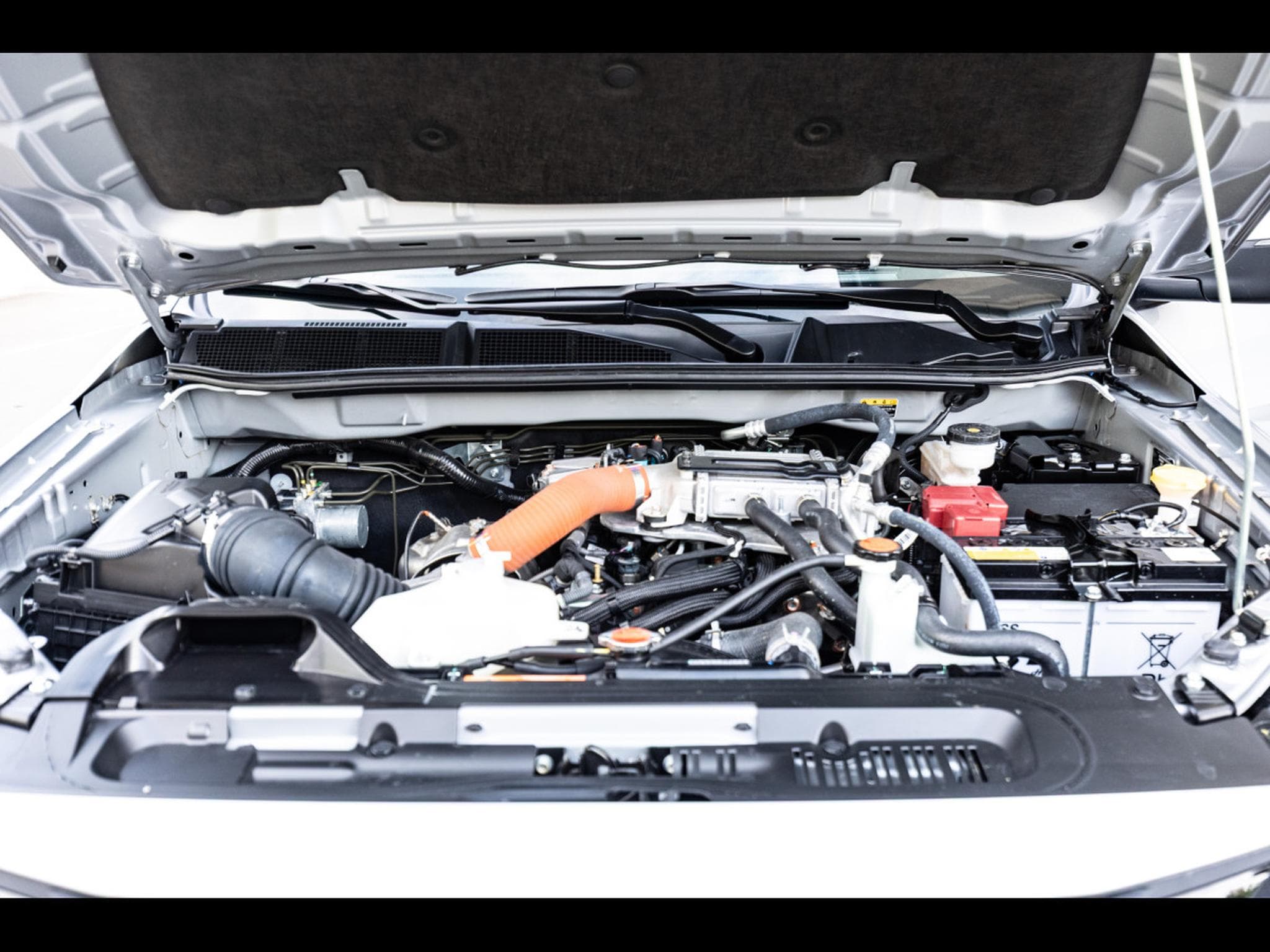 Isuzu D-Max 1.9 DDI EXTENDED CAB 164CH N60 BB + SPACE A/T (2025) - Photo 15