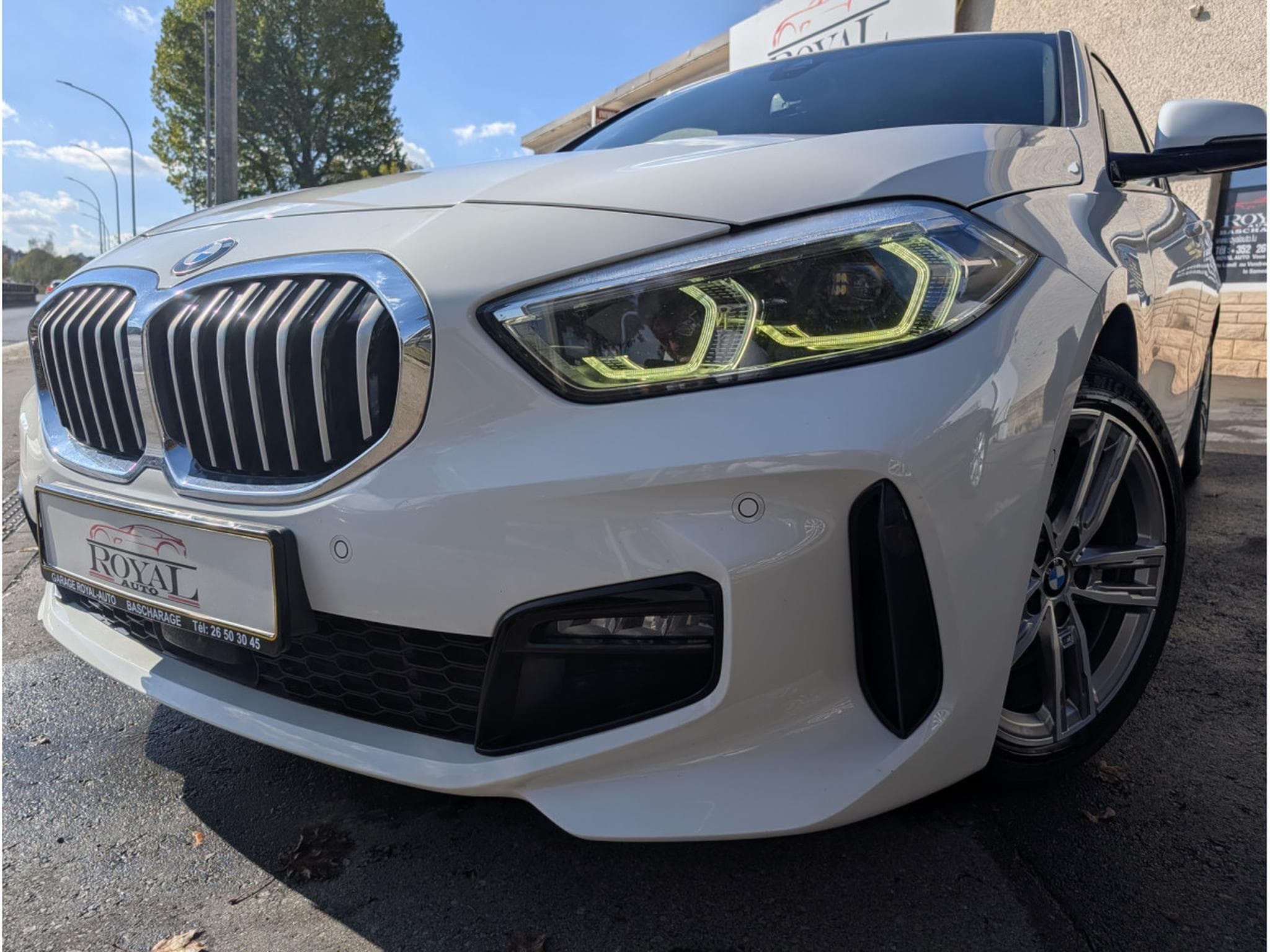 BMW 118 M-SPORT 140CH BOITE AUTO TOIT PANO *36 MOIS DE GARANTIE* (2020) - Photo 6