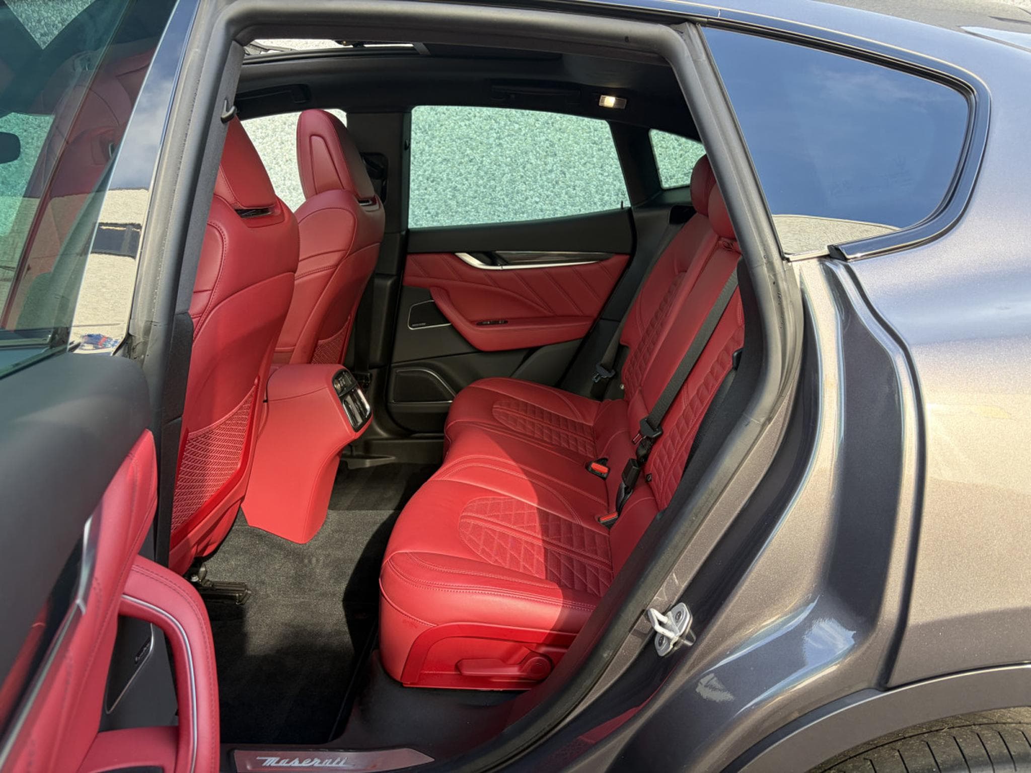 Maserati Levante Levante Modena S 3.0 V6 /PANO/ACC/360°/LUFT/Harman Kardon/21 (2019) - Photo 15