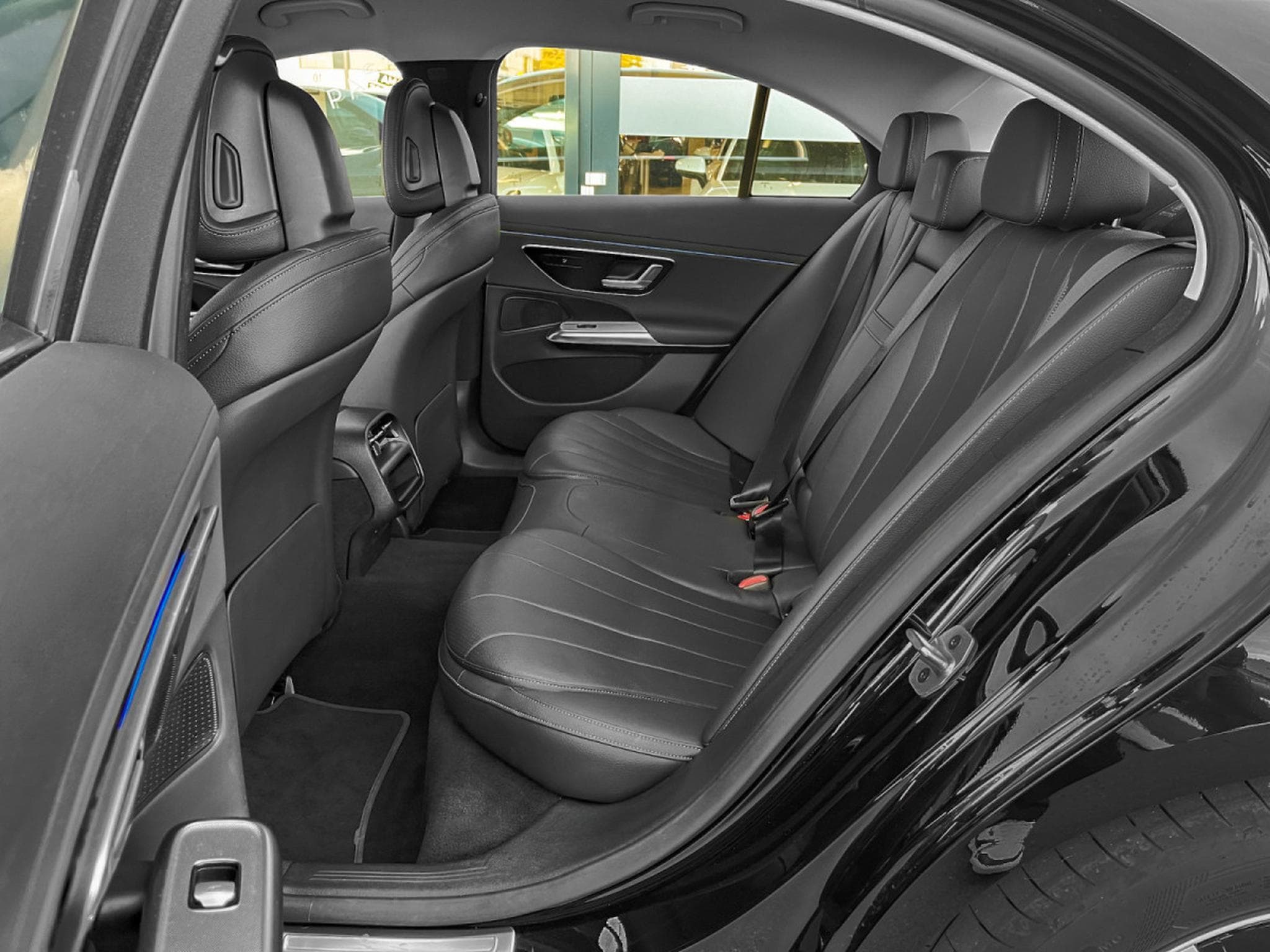 Mercedes E 200 E200 D AVANTGARDE LIMOUSINE/ MERCEDES WARRANTY 2028 (2025) - Photo 8