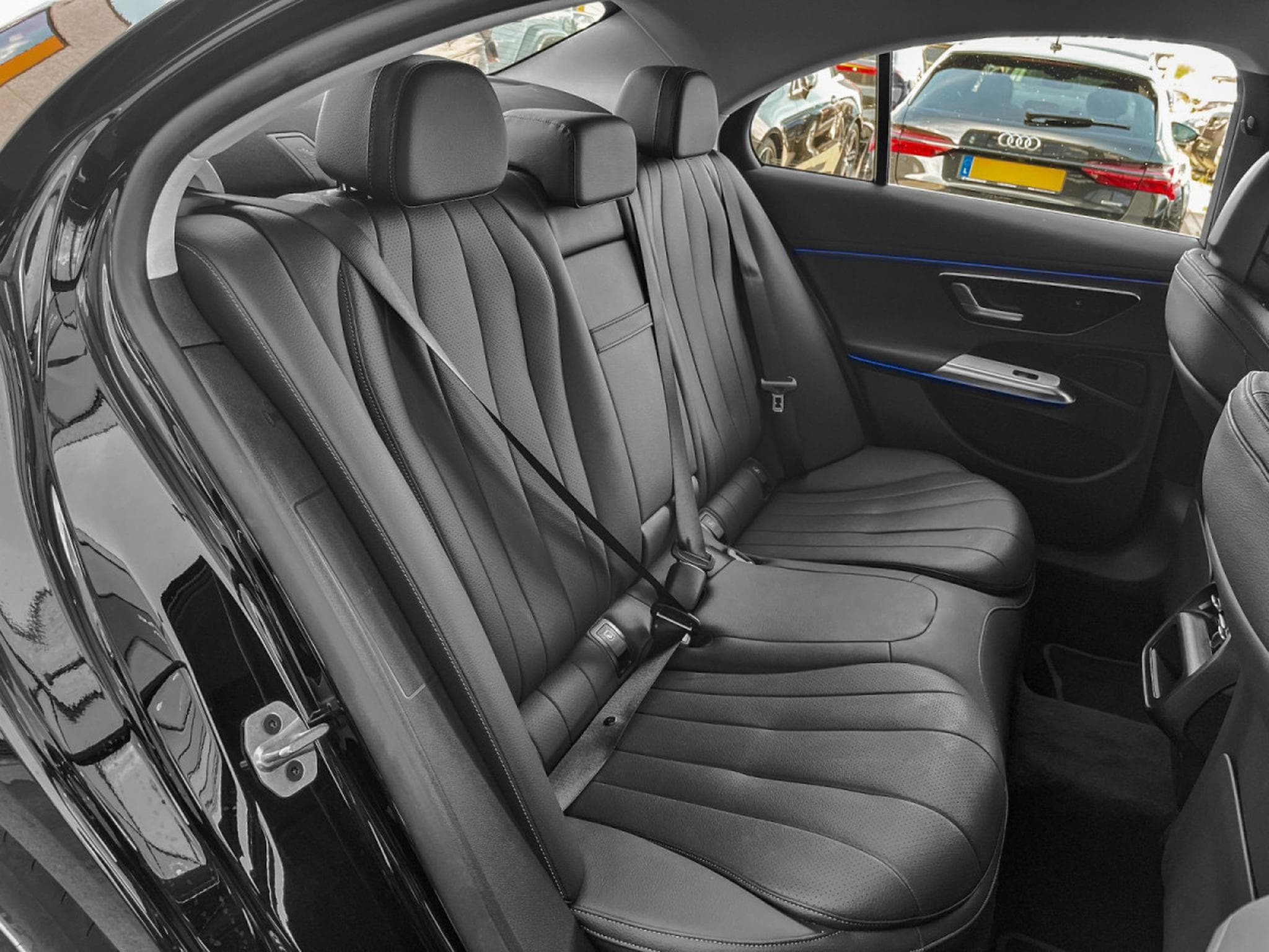 Mercedes E 200 E200 D AVANTGARDE LIMOUSINE/ MERCEDES WARRANTY 2028 (2025) - Photo 9