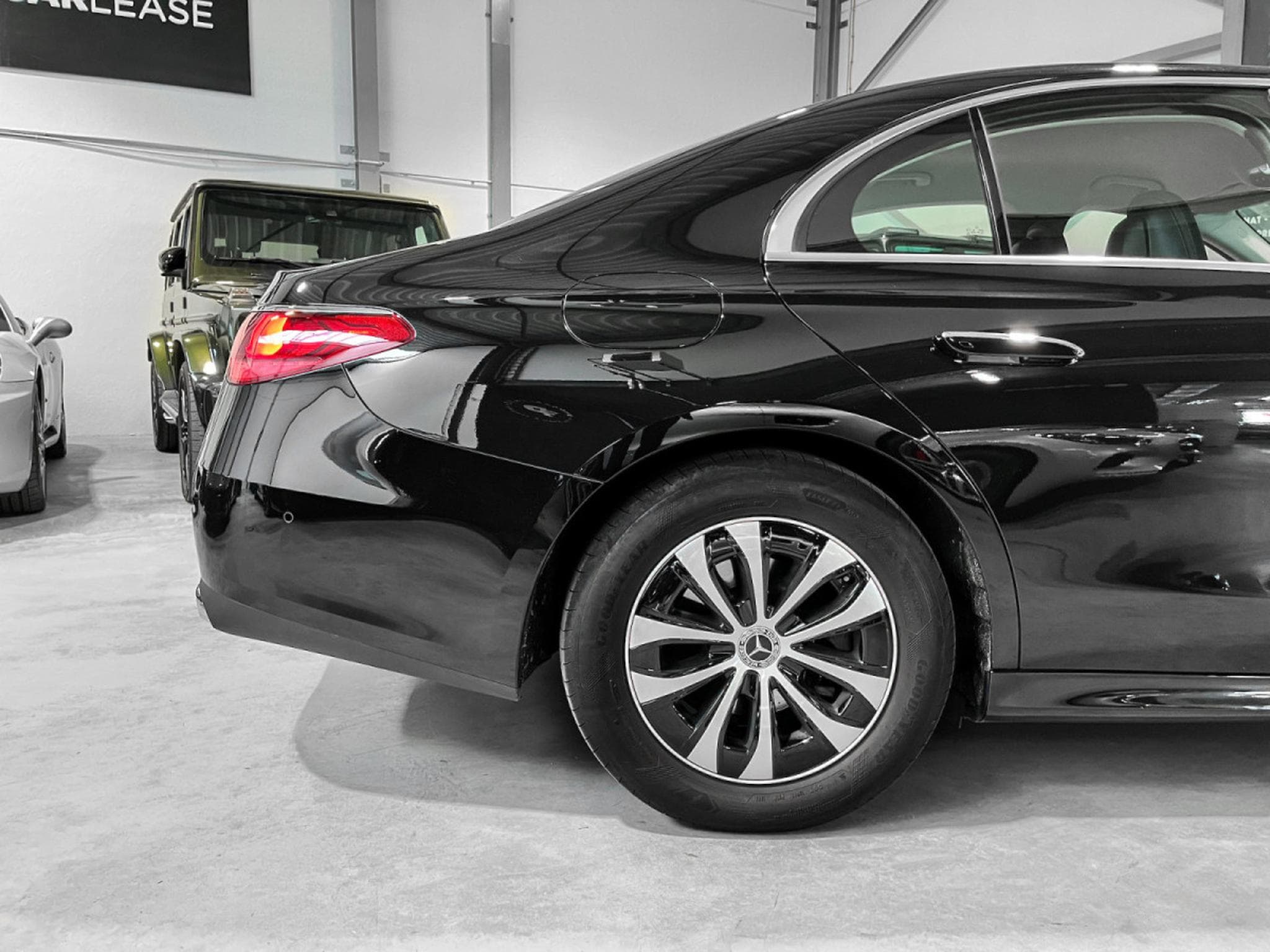 Mercedes E 200 E200 D AVANTGARDE LIMOUSINE/ MERCEDES WARRANTY 2028 (2025) - Photo 23