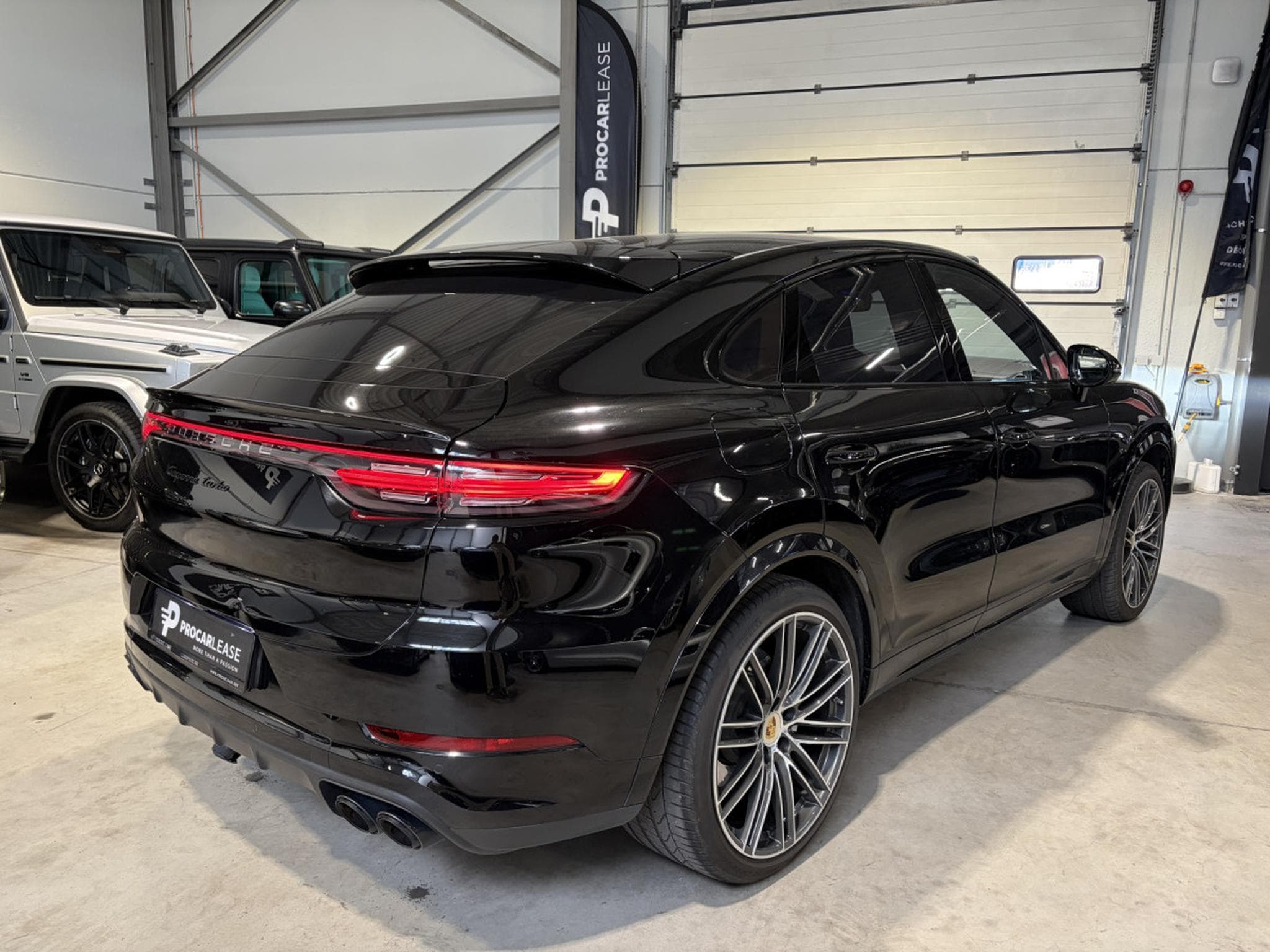Porsche Cayenne Cayenne Coupe Turbo/22°/360/PANO/BURM/ACC/LUFT/CHRONO/HUD/AH (2019) - Photo 10