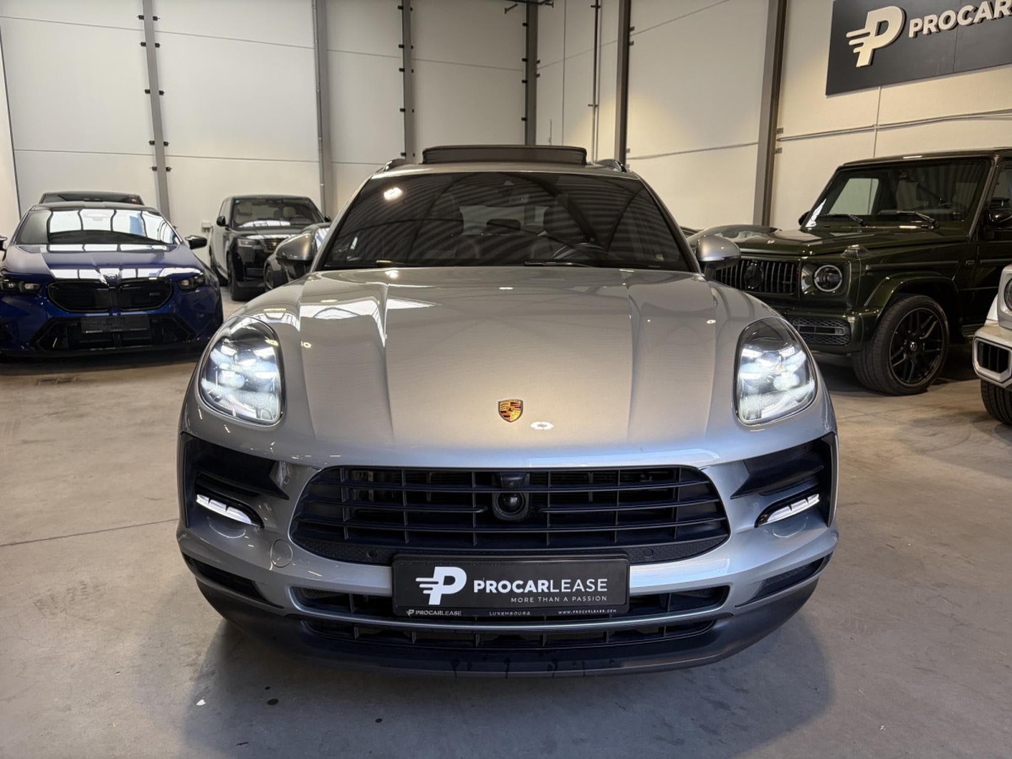 Porsche Macan 2.0 TFSI PDK/20"/PANO/360°/PTM/PASM (2018) - Photo 2
