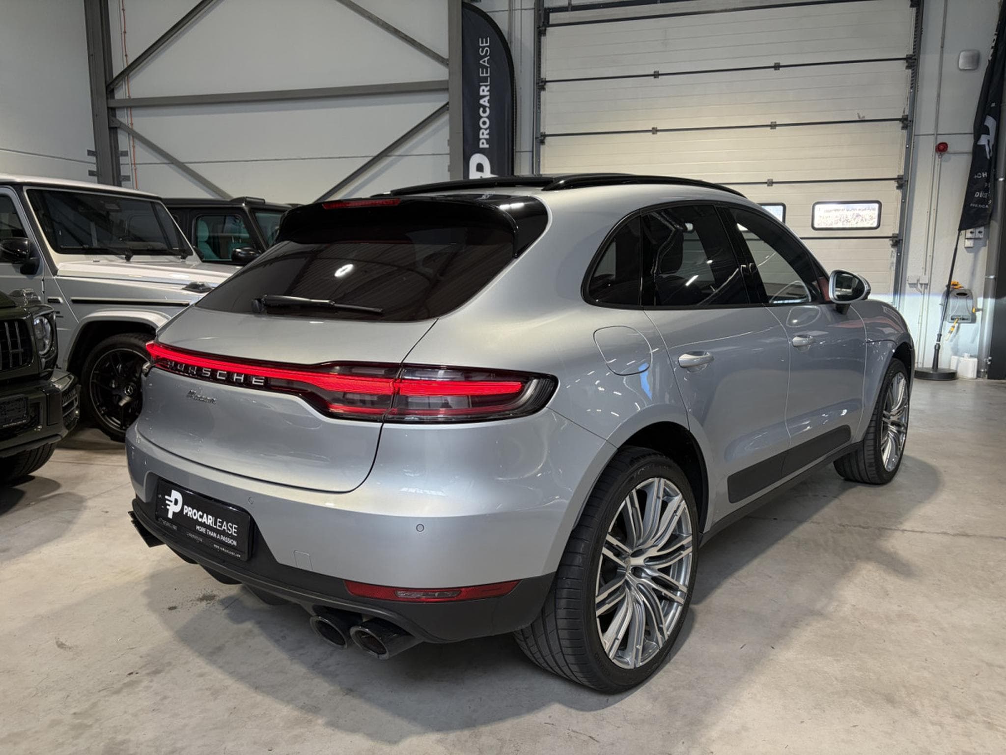 Porsche Macan 2.0 TFSI PDK/20"/PANO/360°/PTM/PASM (2018) - Photo 15
