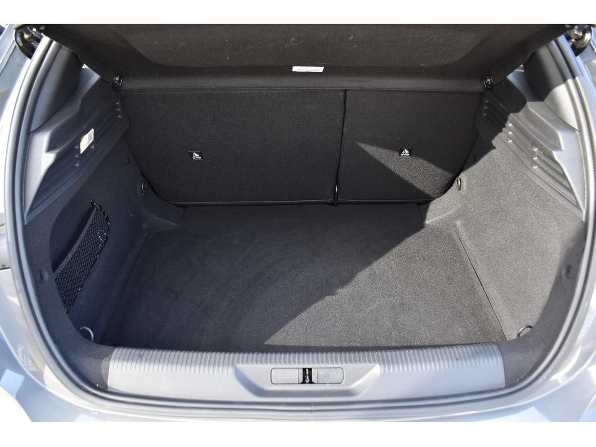 Peugeot 308 1.2 Hybrid 145 e-DCS6 Allure ACC CAM360 LANE 1° MAIN (2025) - Foto 23