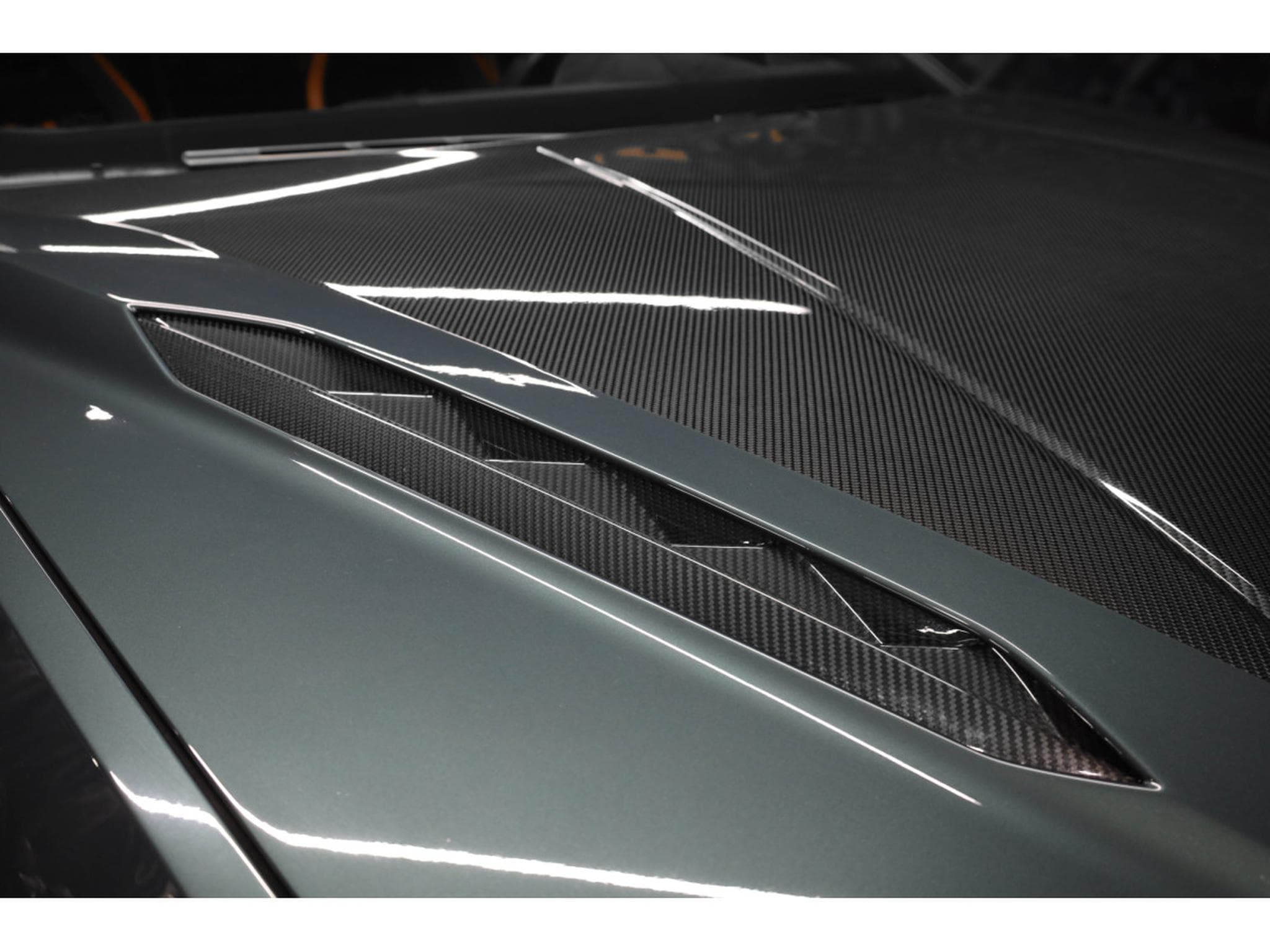Lamborghini Urus PERFORMANTE Akrapovic / VERDE LARES (2023) - Foto 15