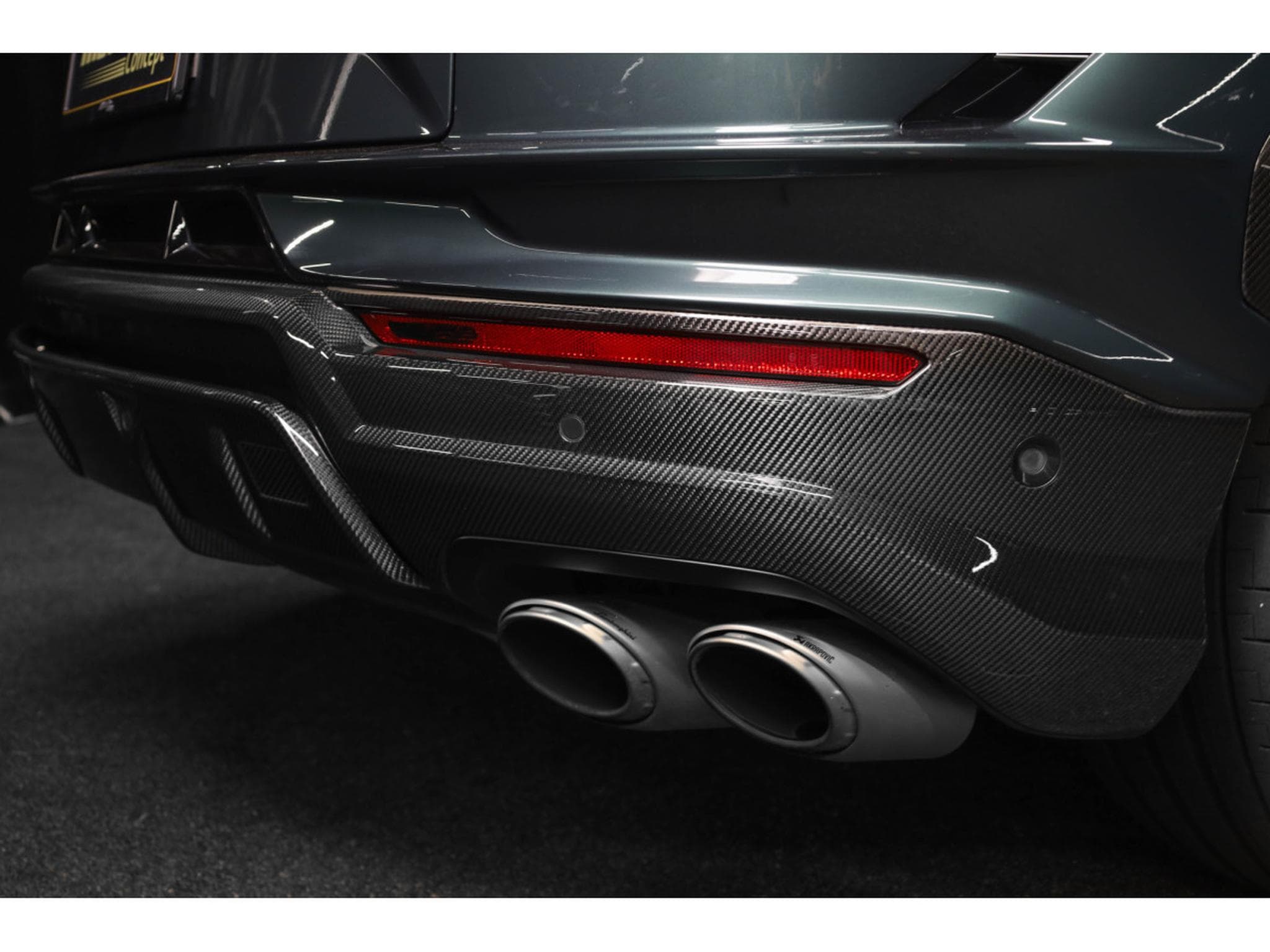 Lamborghini Urus PERFORMANTE Akrapovic / VERDE LARES (2023) - Foto 27