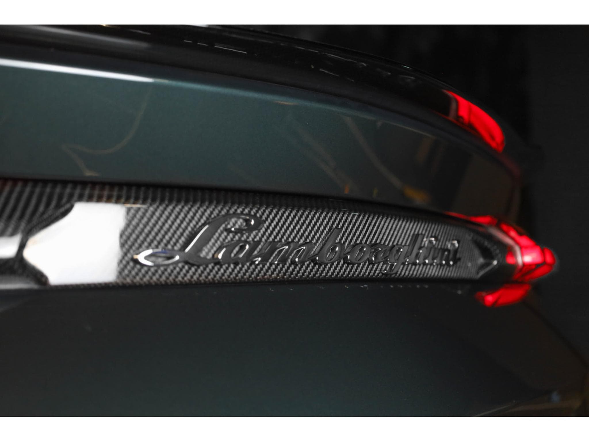 Lamborghini Urus PERFORMANTE Akrapovic / VERDE LARES (2023) - Foto 25