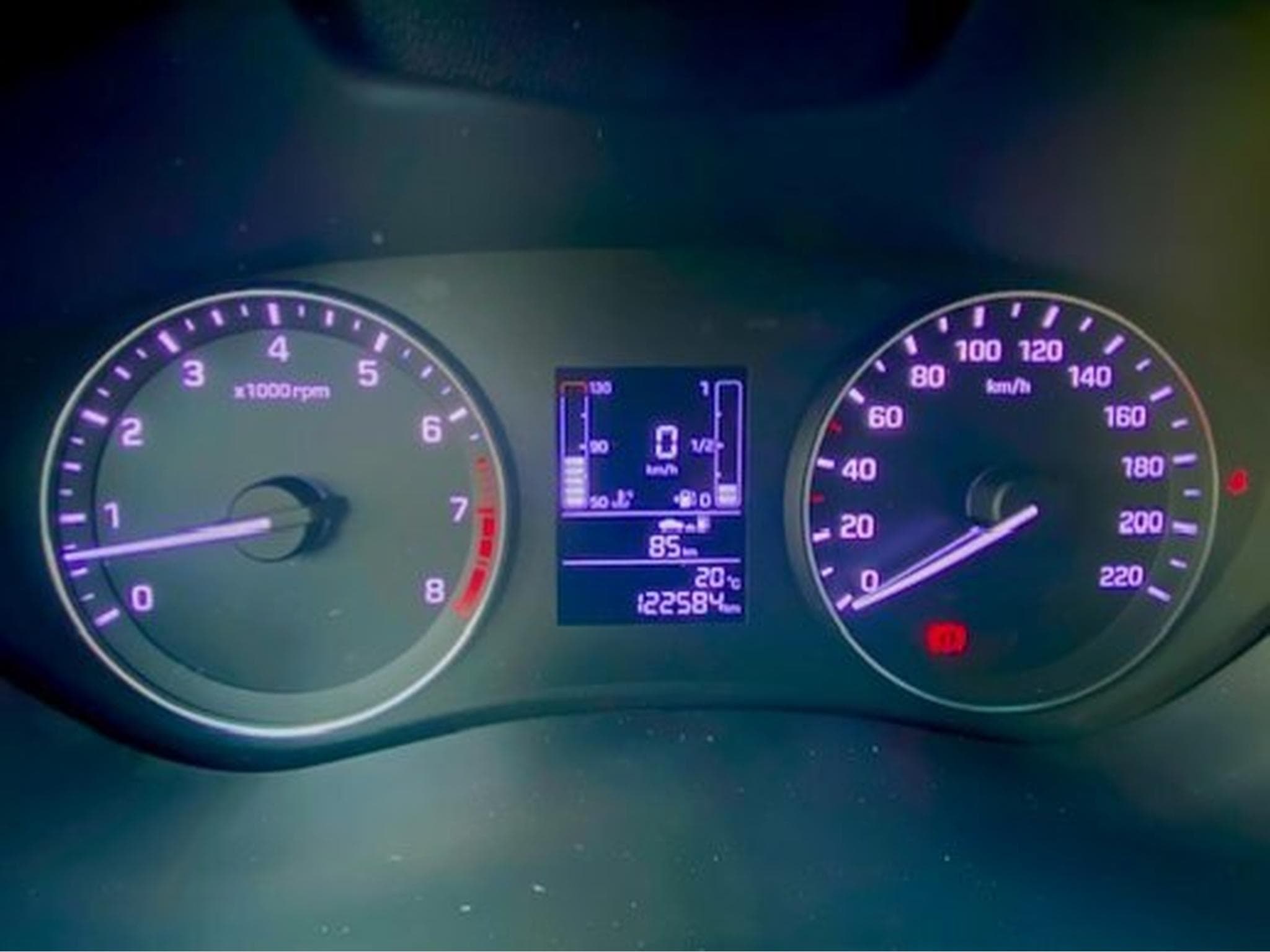 Hyundai i20 Intro Edition (2015) - Photo 6