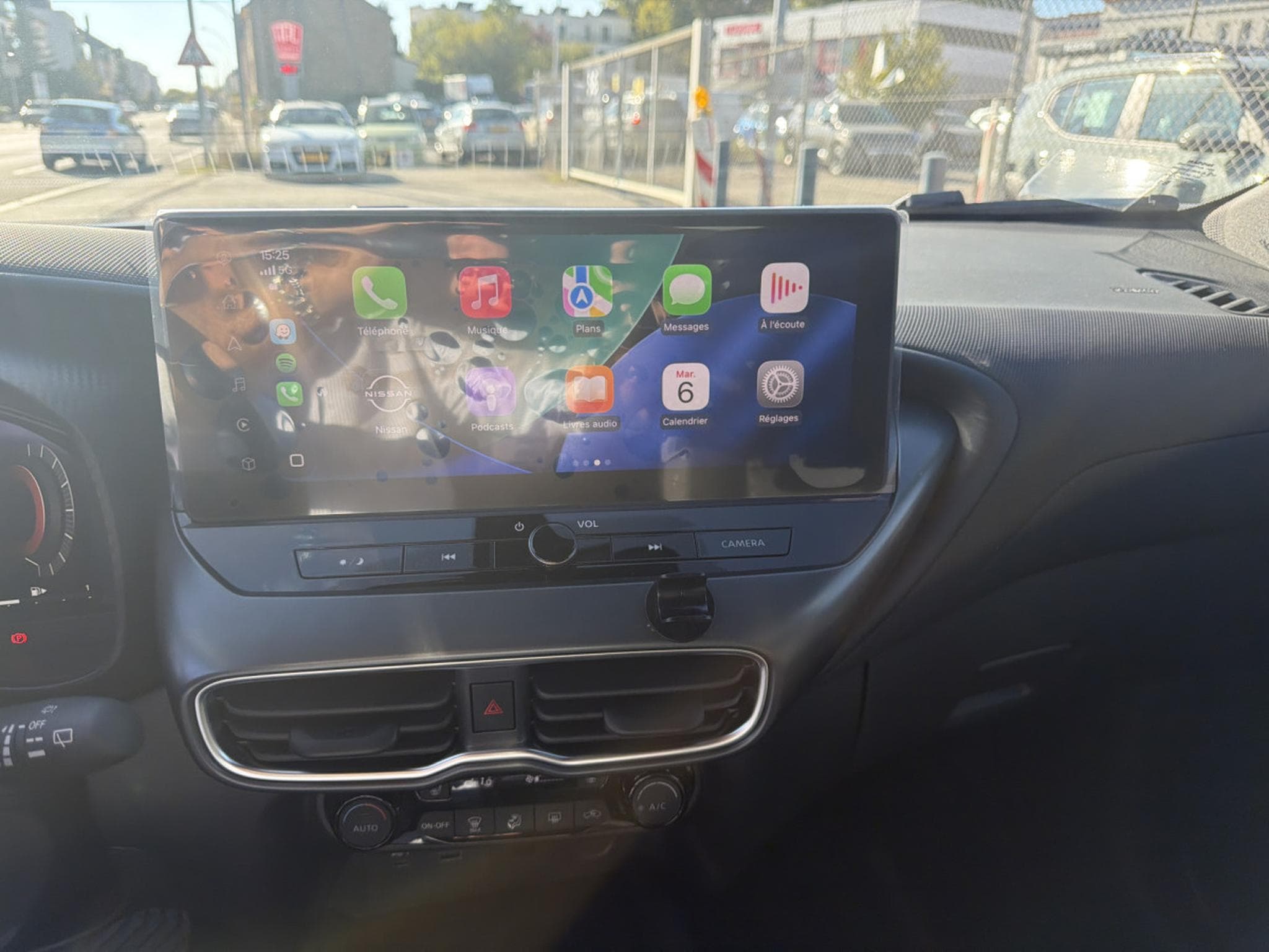 Nissan Juke 1.0 DIG-T 115 CV N-CONNECTA CARPLAY/CAMERA (2025) - Photo 15