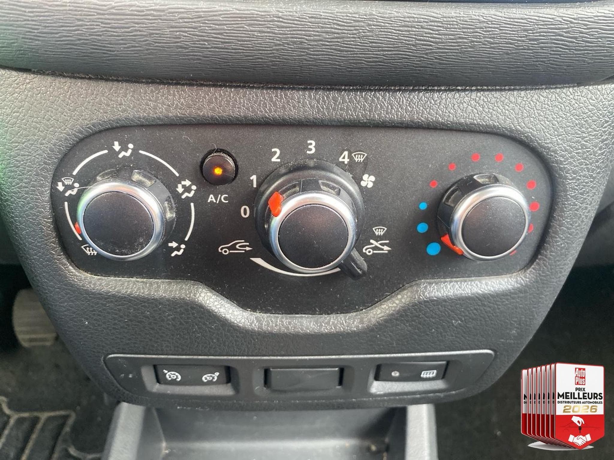 Dacia LODGY 1.5 BLUE DCI 115 STEPWAY 7PL (2019) - Photo 26