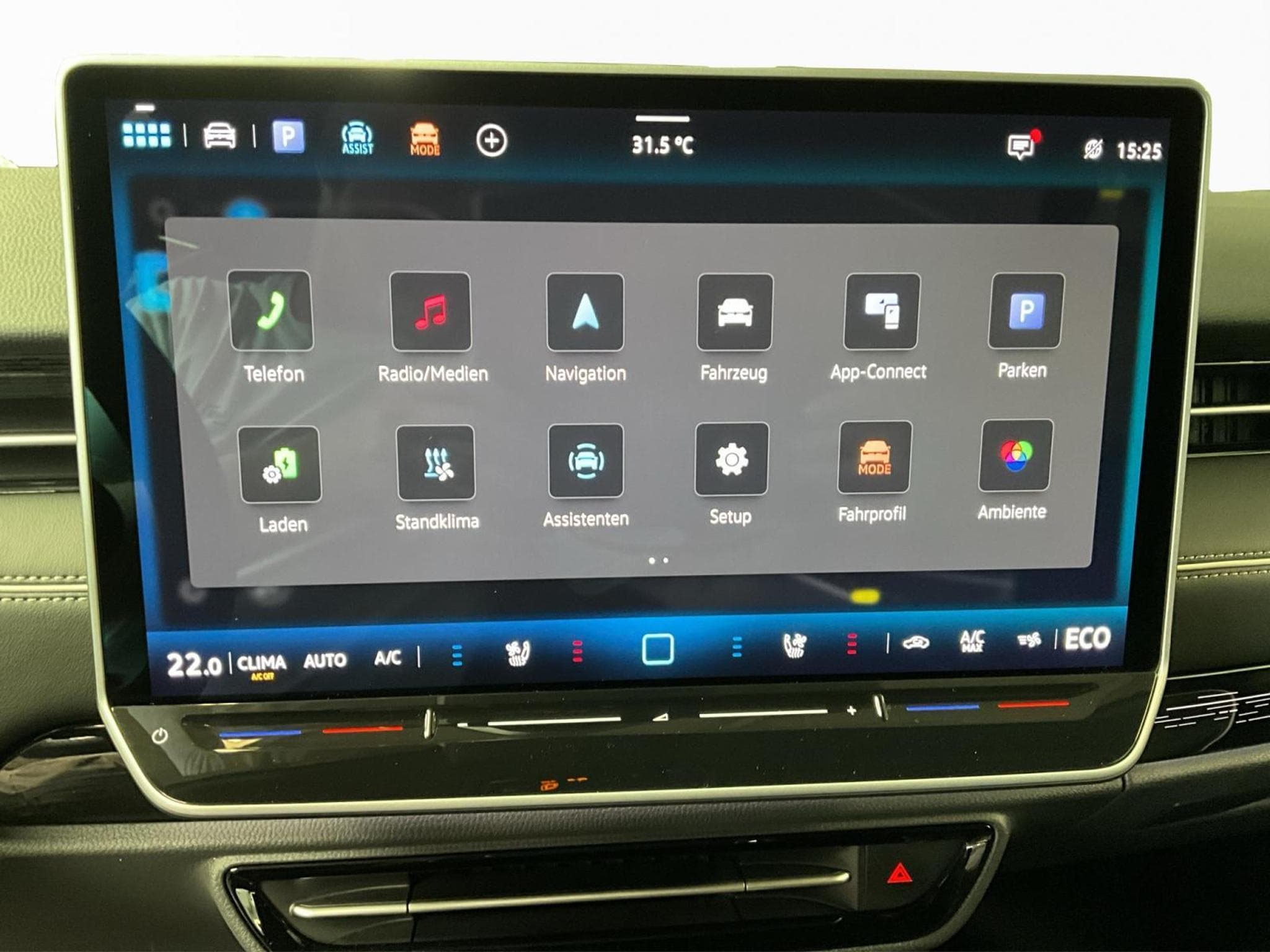 VW ID.7 Zertifikat+77kWh+Tourer-Pro+Black-Style+IQ-Drive+P.Confort+A (2025) - Photo 17
