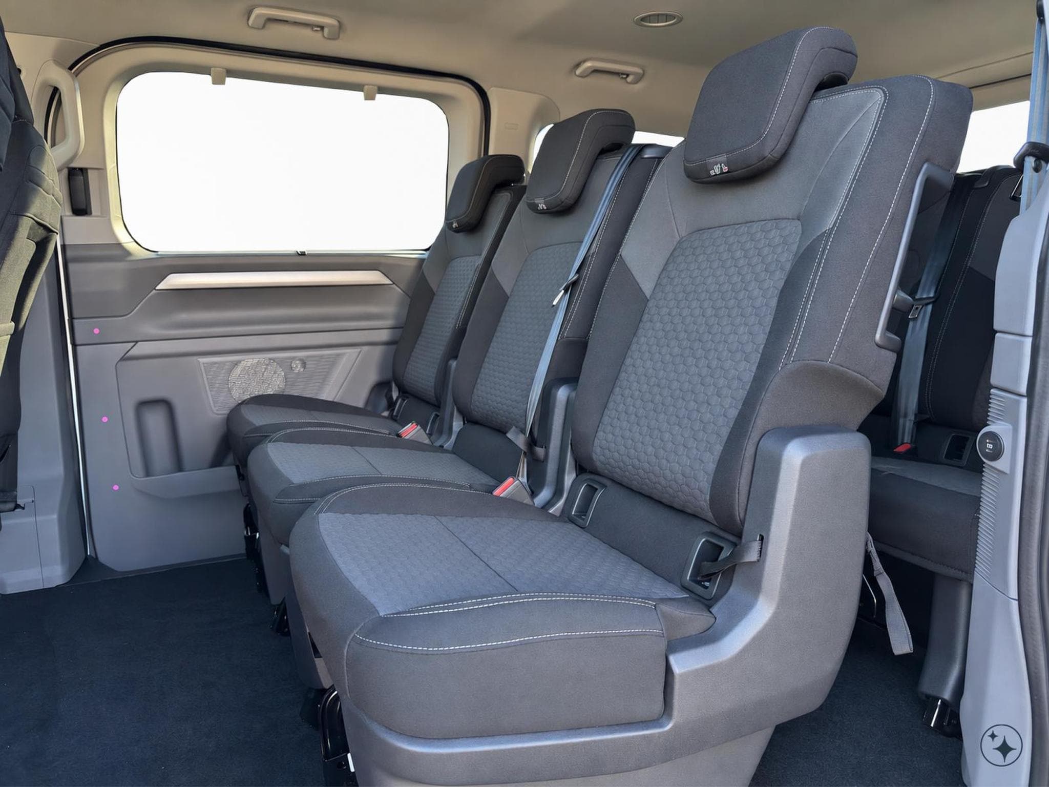 VW T7 Style (2026) - Foto 12