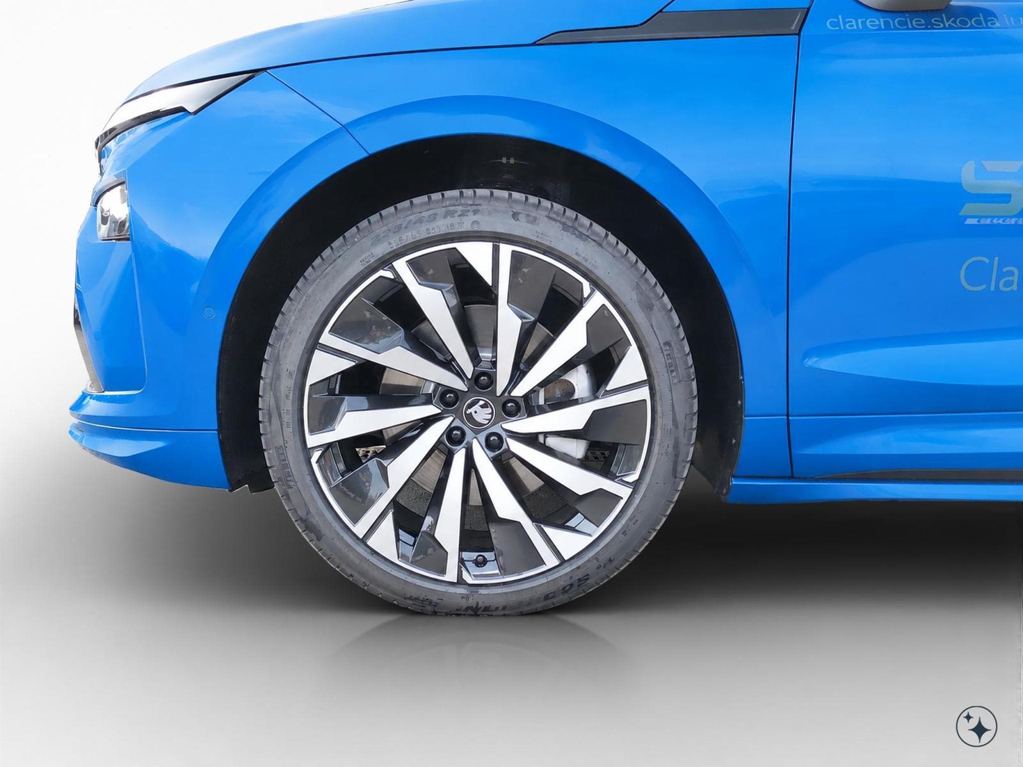 Skoda Enyaq Coupé 85 Sportline (2026) - Photo 8