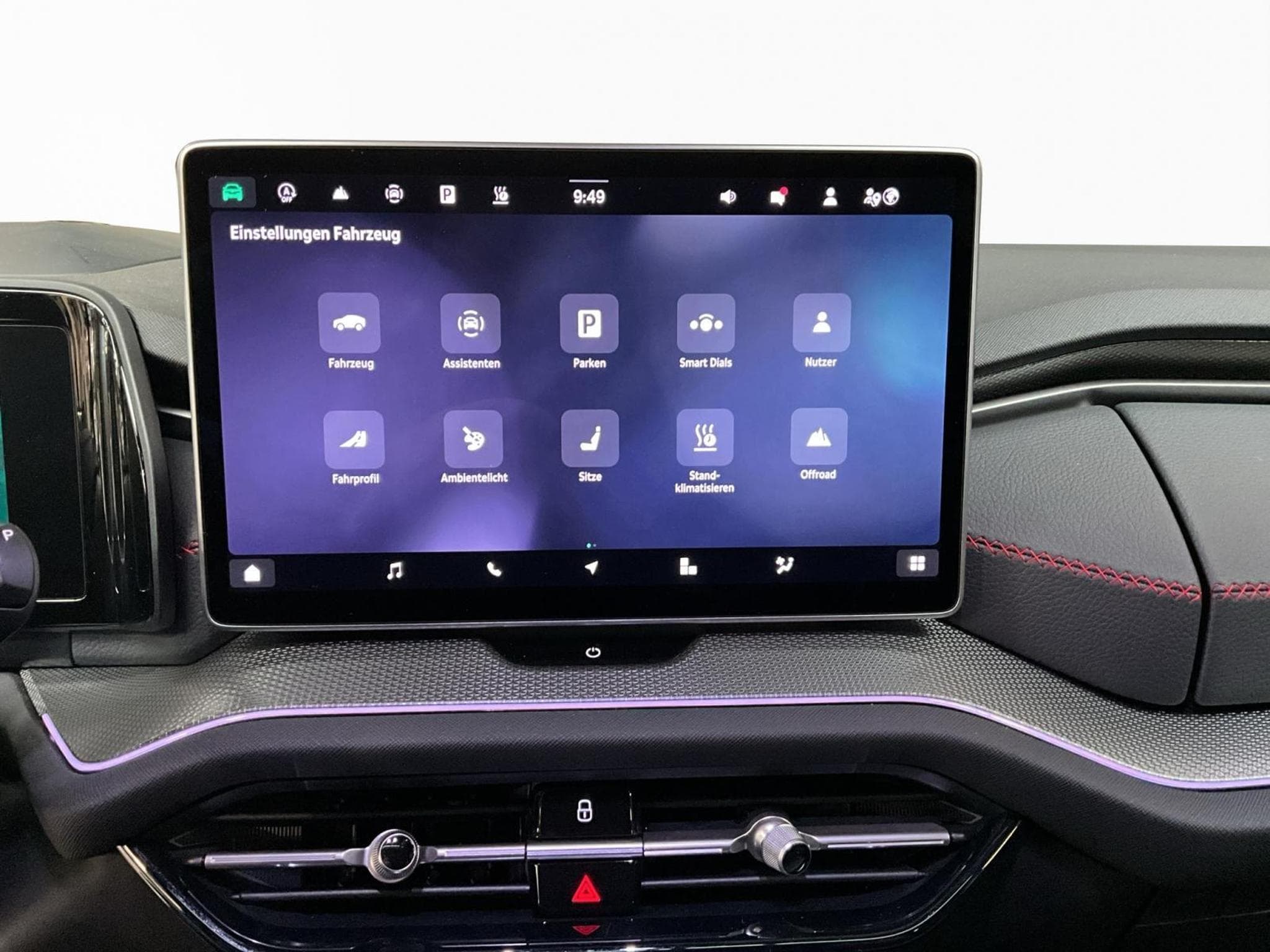 Skoda Kodiaq RS+DSG+4x4+P.Simply-Clever+StandH.+AHK+Head-Up+Led+Navi (2025) - Photo 15