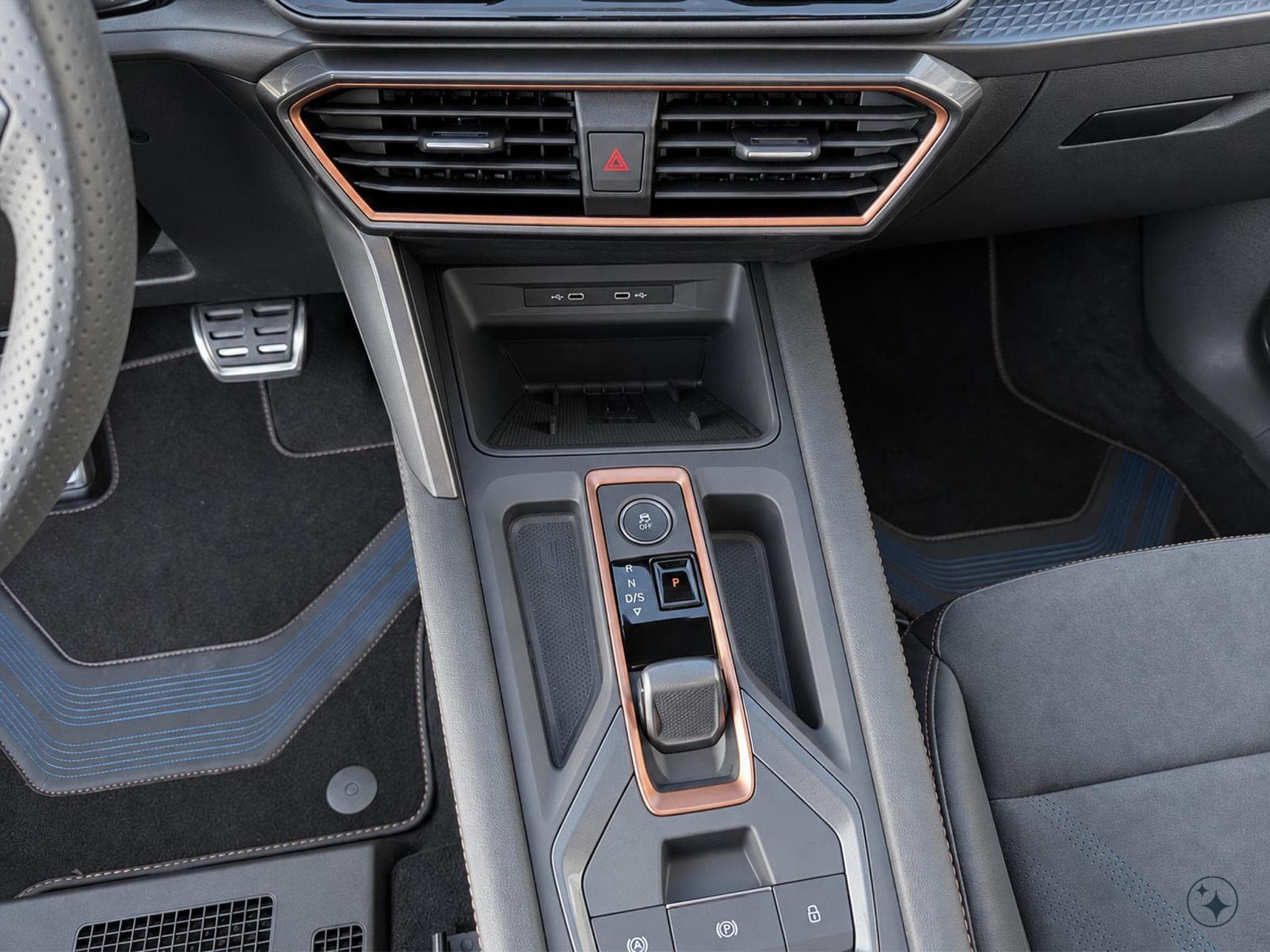 Cupra Formentor VZ (2026) - Photo 12