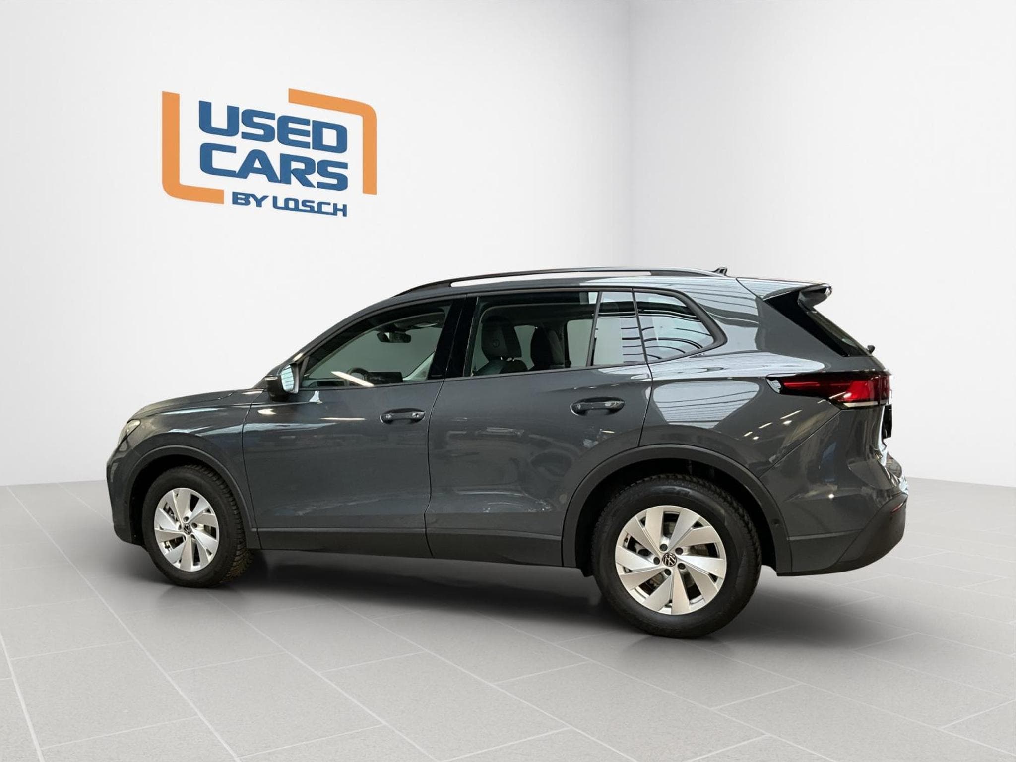 VW Tiguan Life+DSG+AHK+P.Infotainment+ (2025) - Foto 5
