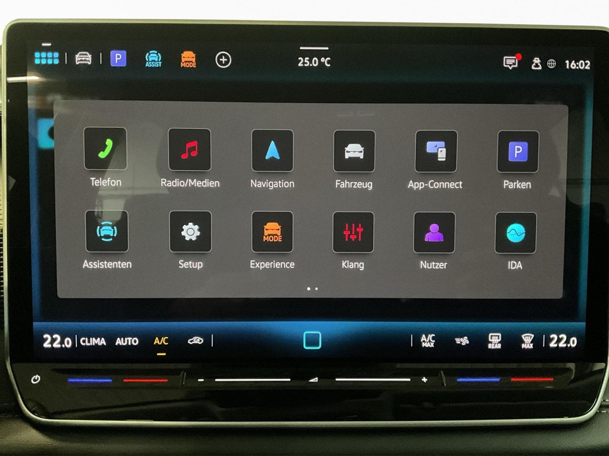 VW Tiguan Life+DSG+AHK+P.Infotainment+ (2025) - Foto 15