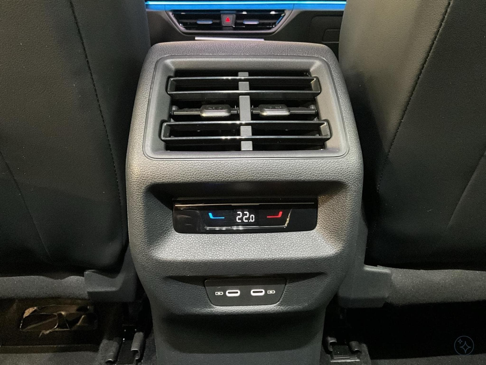 VW Tiguan Life+DSG+AHK+P.Infotainment+ (2025) - Foto 20
