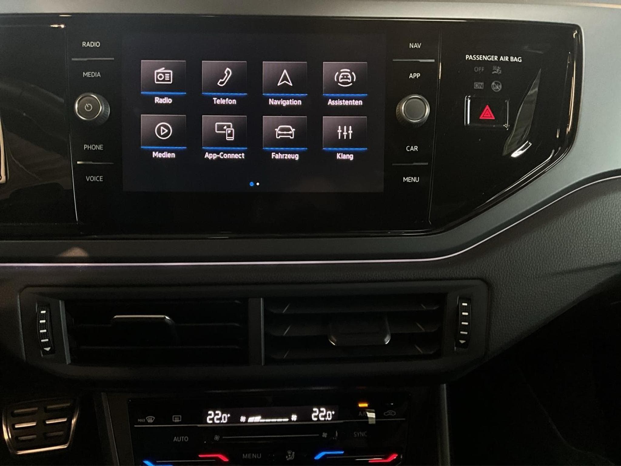 VW Polo R-Line+DSG+P.Assistance+P.Lumiere+DAB+Led (2025) - Foto 15