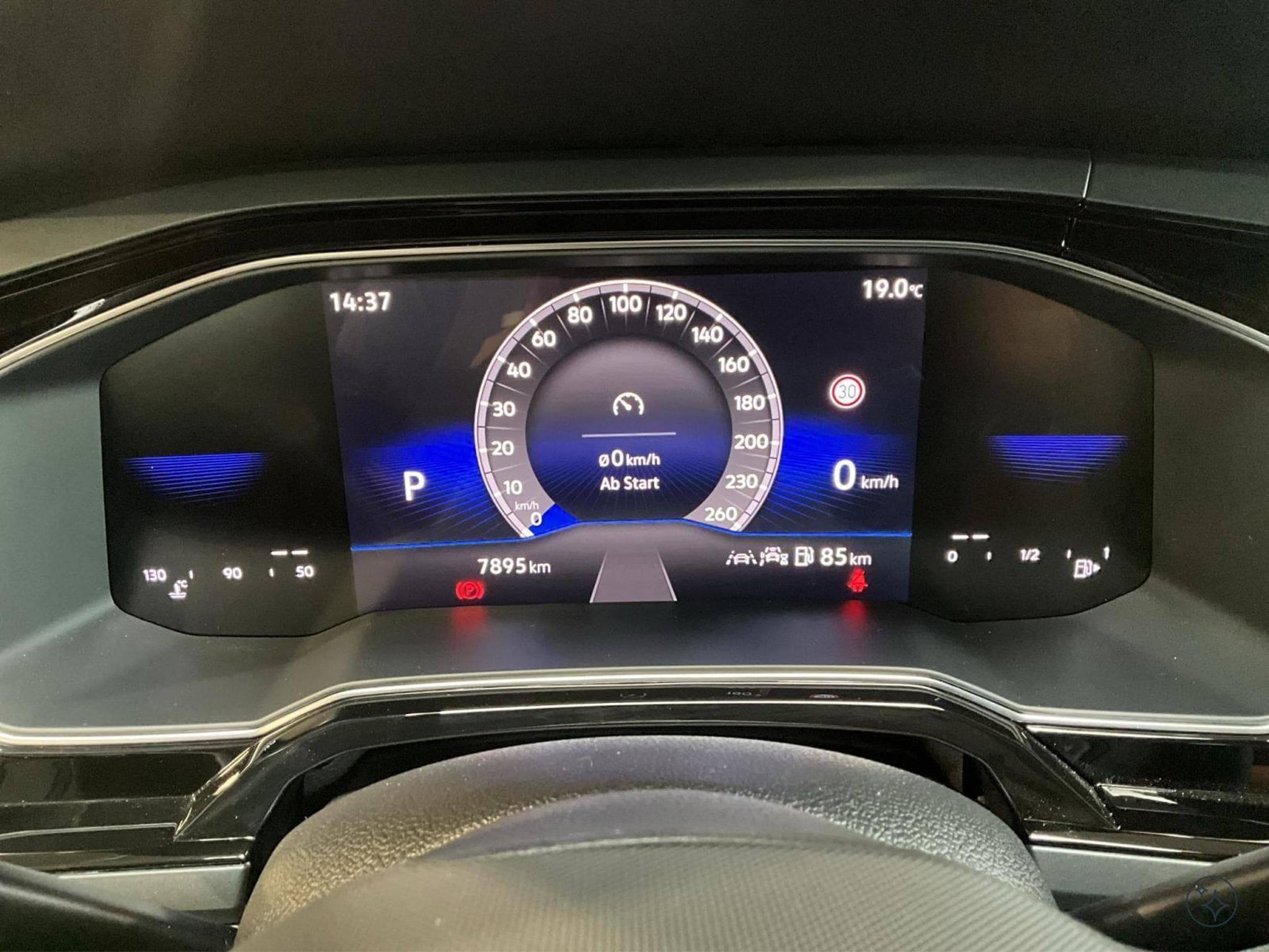 VW Polo R-Line+DSG+P.Assistance+P.Lumiere+DAB+Led (2025) - Foto 13
