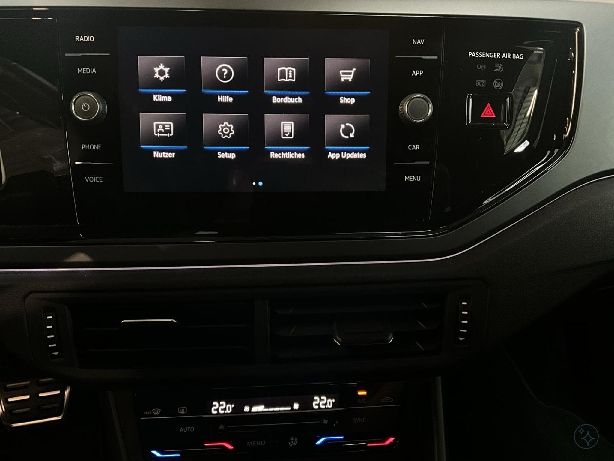 VW Polo R-Line+DSG+P.Assistance+P.Lumiere+DAB+Led (2025) - Foto 18