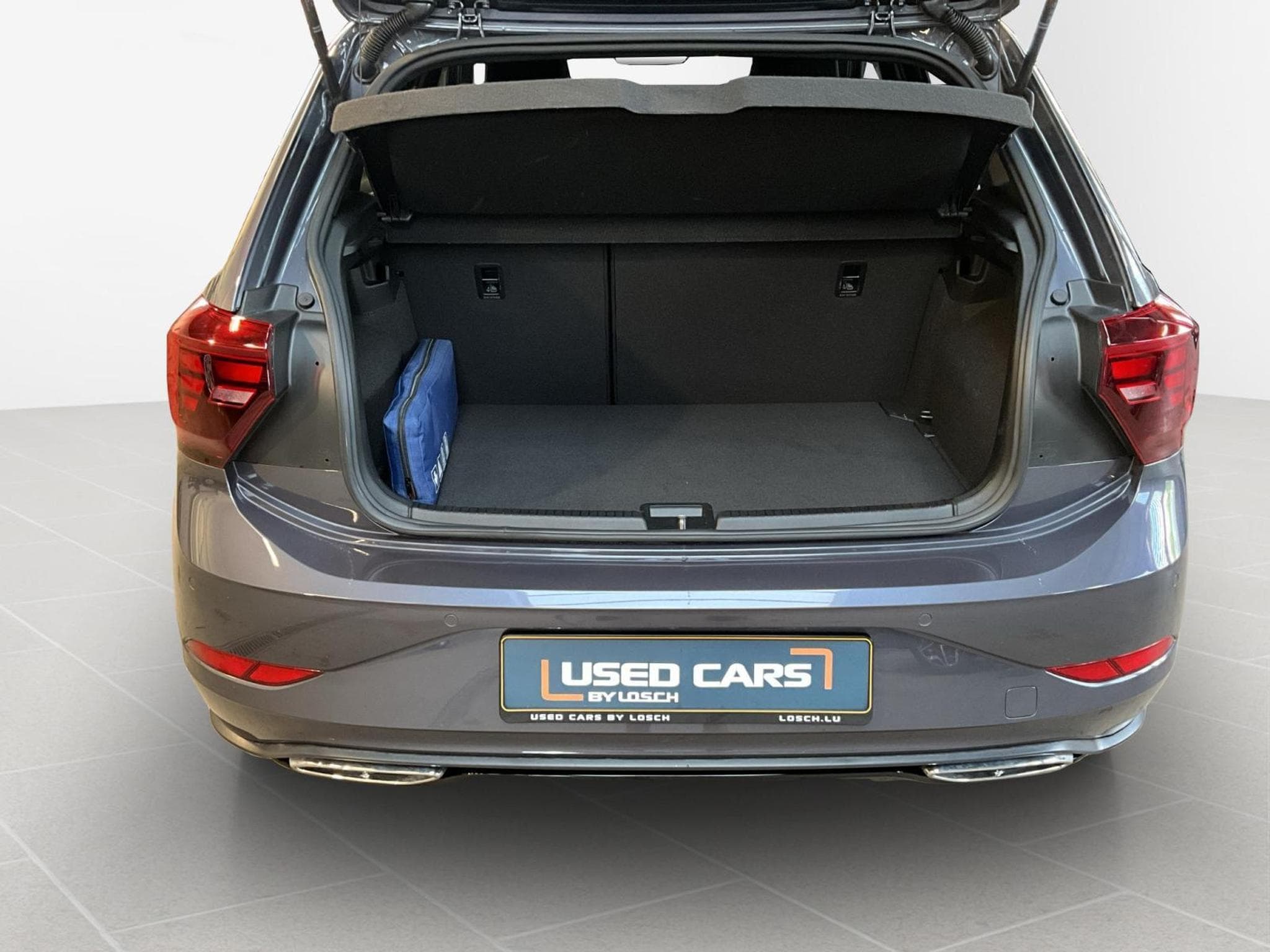 VW Polo R-Line+DSG+P.Assistance+P.Lumiere+DAB+Led (2025) - Foto 17