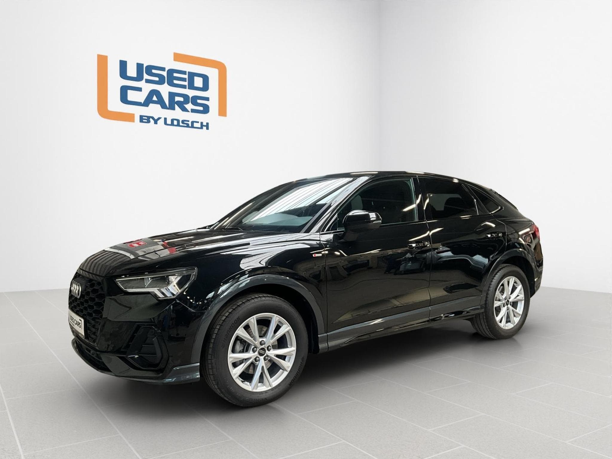 Audi Q3 SB+S-line+35TFSI+S-Tronic+P.Premium+P.Assistance+Black-Style (2025) - Photo 4