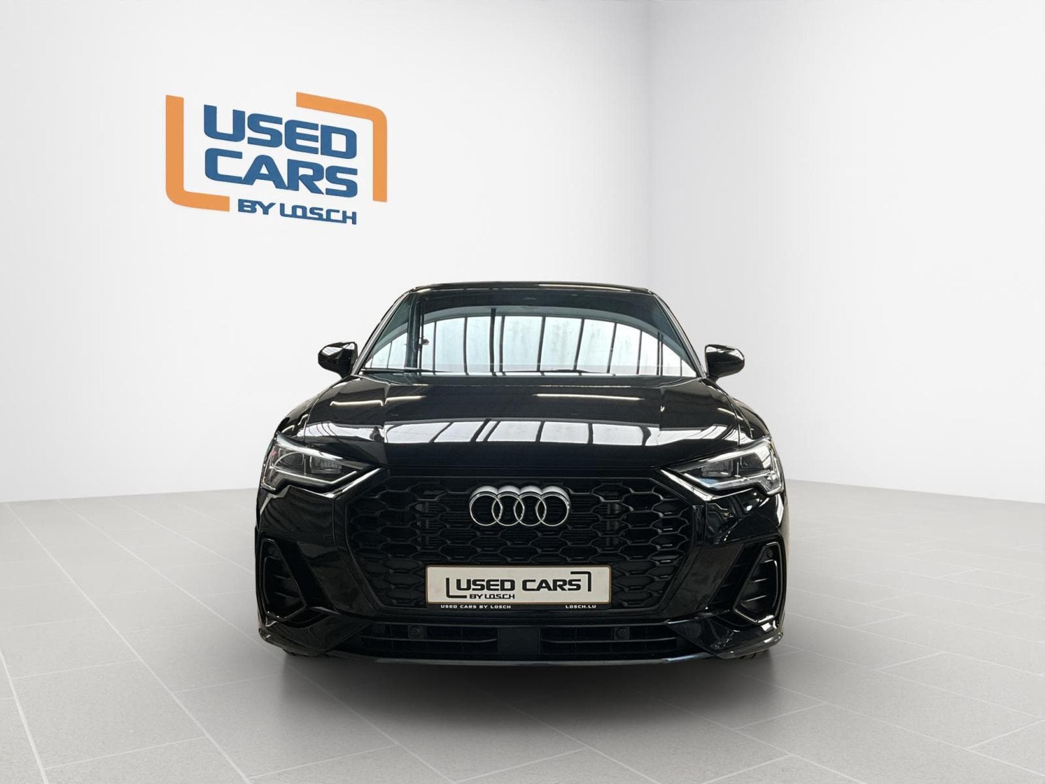 Audi Q3 SB+S-line+35TFSI+S-Tronic+P.Premium+P.Assistance+Black-Style (2025) - Photo 3